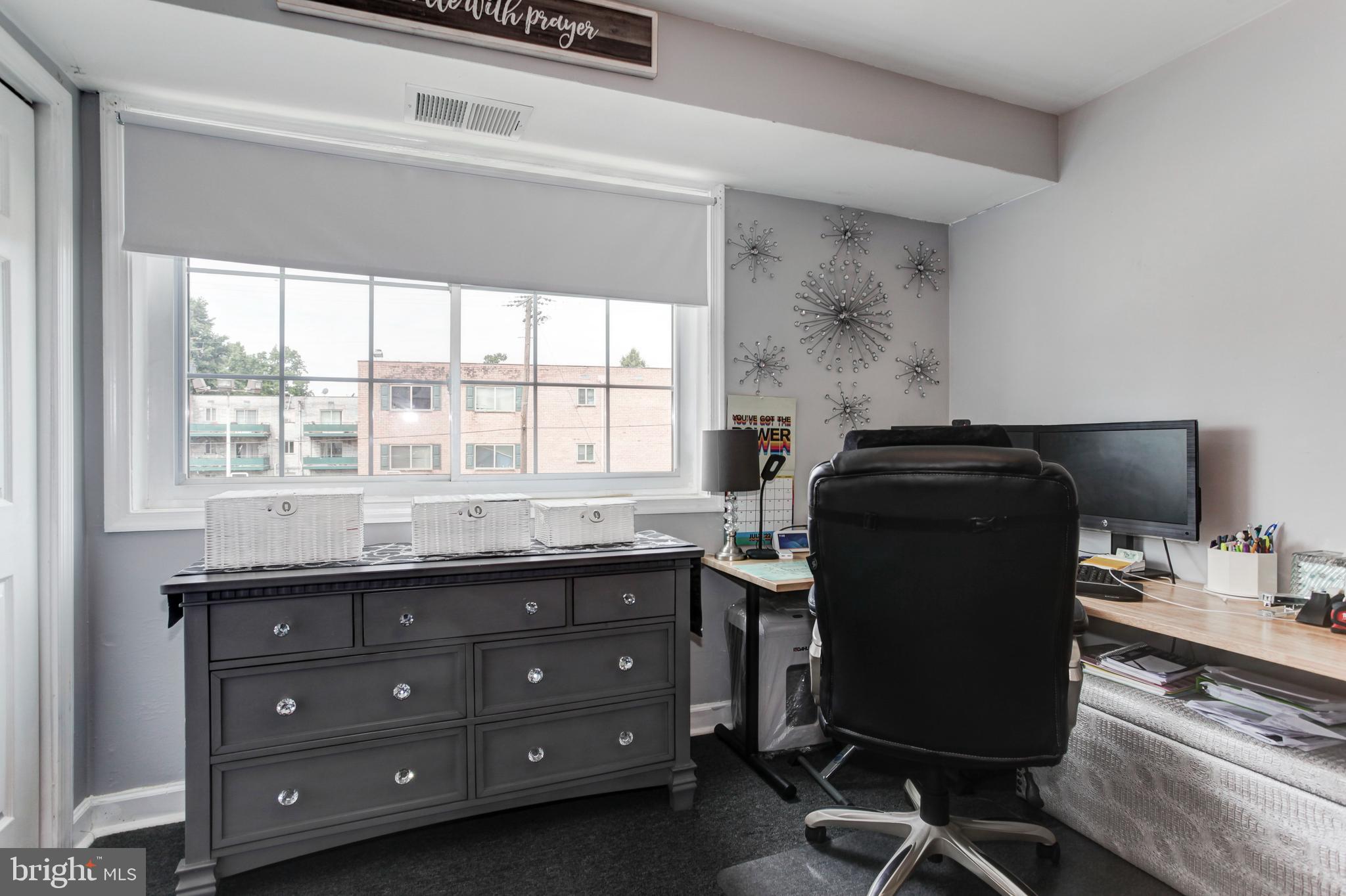 HARBOUR TERRACE CONDOMINIUMS - Residential