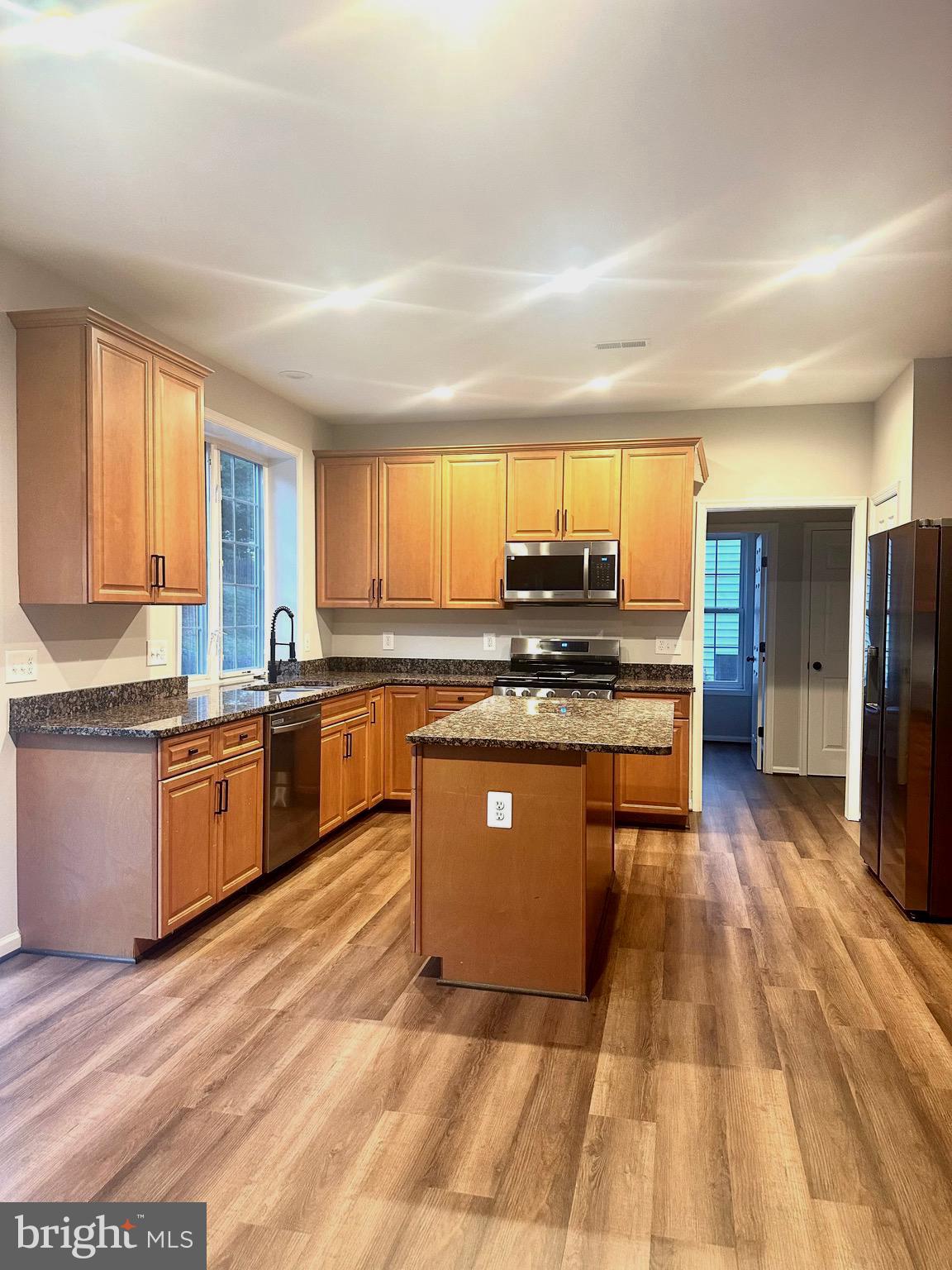 WHITE'S MILL - Residential Lease