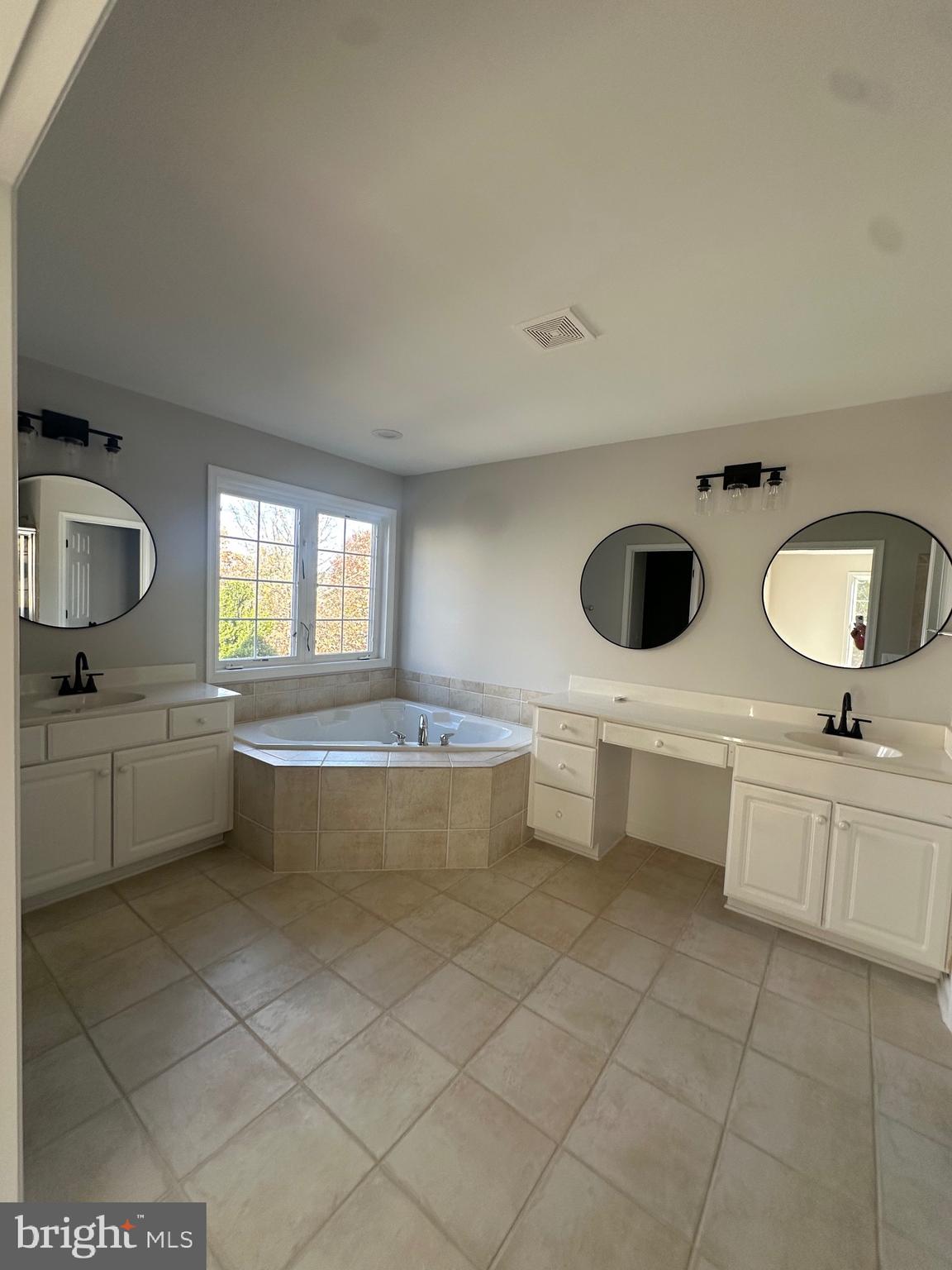 WHITE'S MILL - Residential Lease