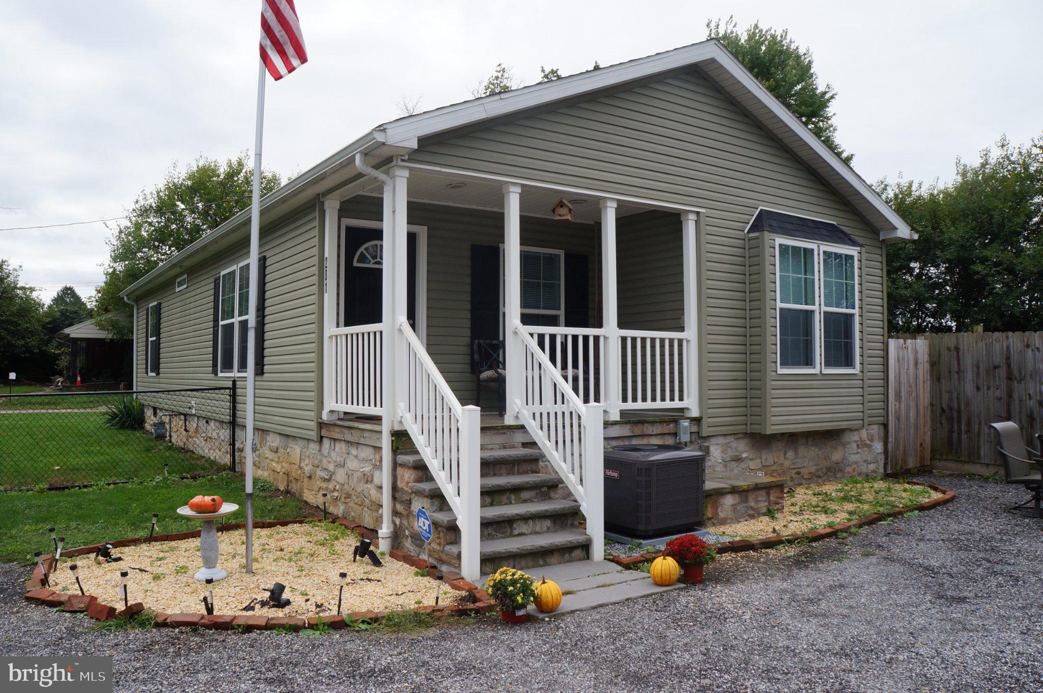 201 OLIVER STREET
