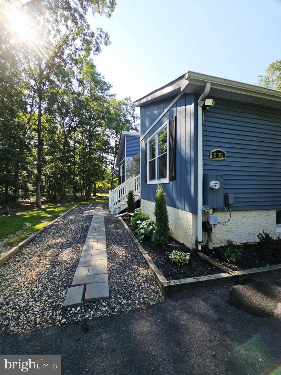 2382 N BLUE BELL ROAD