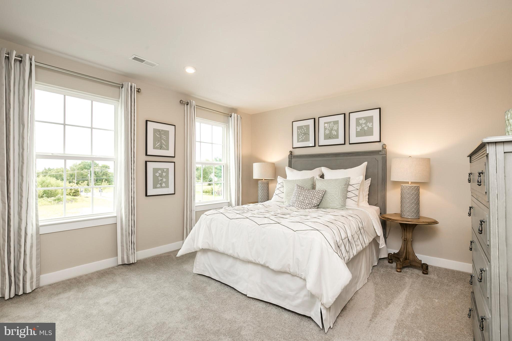 WOODFIELD - Residential