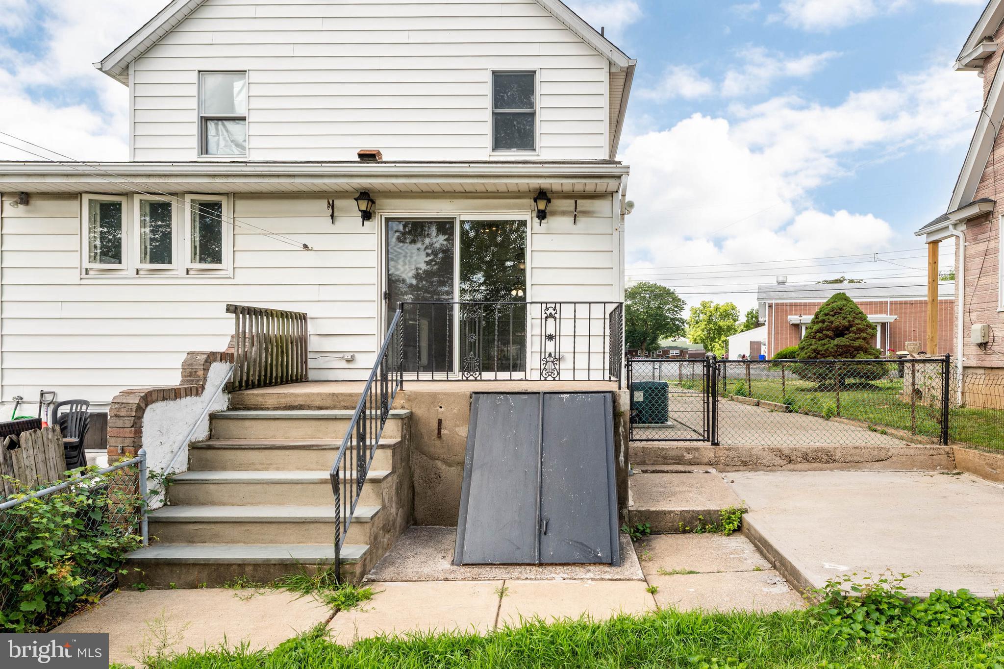 CORNWELL HGTS - Residential