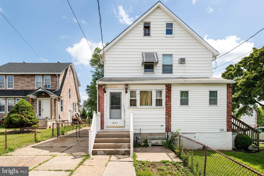 Photo of 943 Cornwells Avenue, BENSALEM, PA 19020 (MLS # PABU2100252)