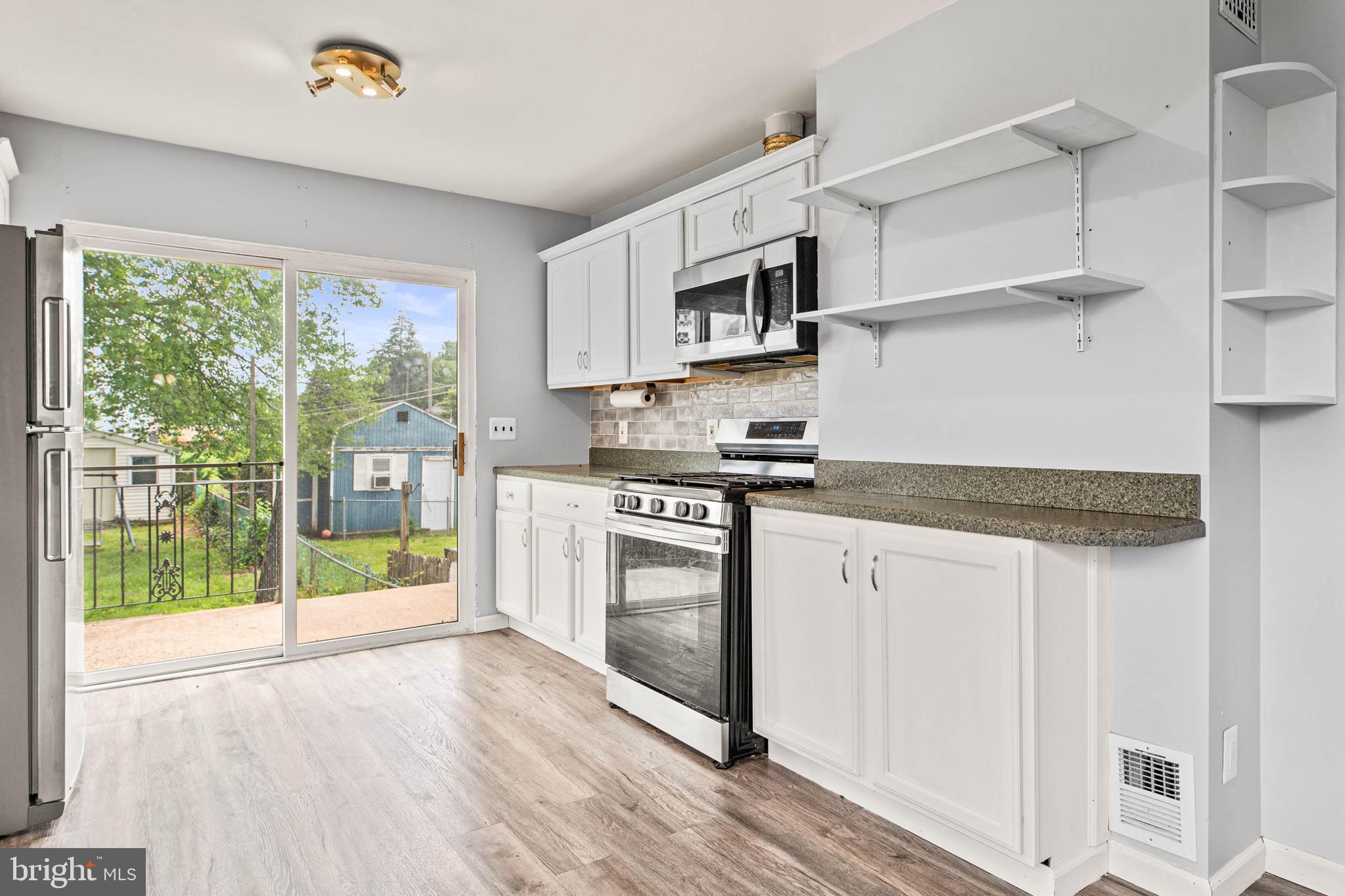 CORNWELL HGTS - Residential