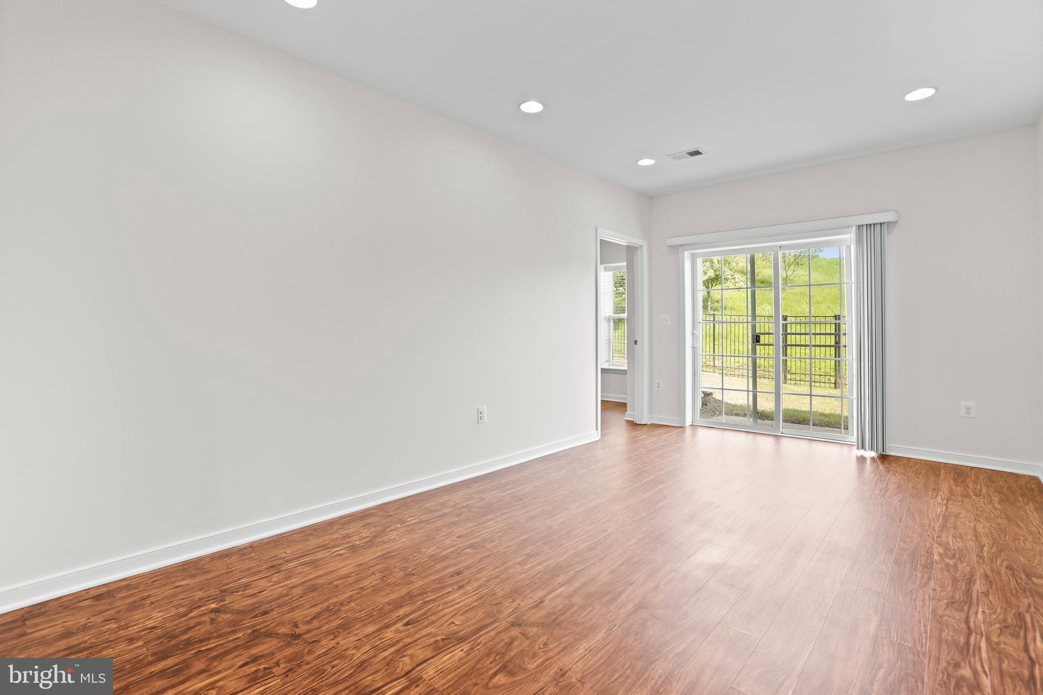 COLONIAL FORGE - Residential