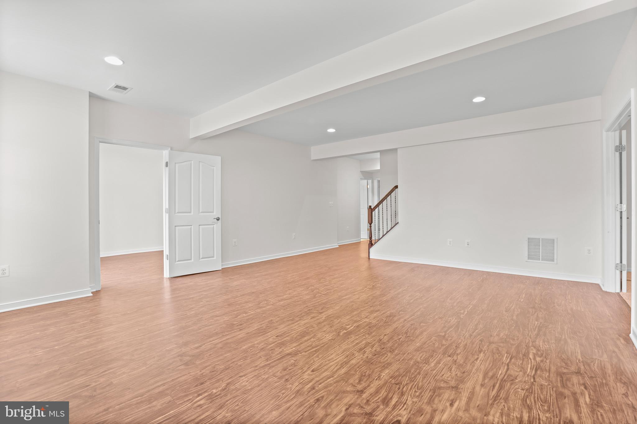 COLONIAL FORGE - Residential