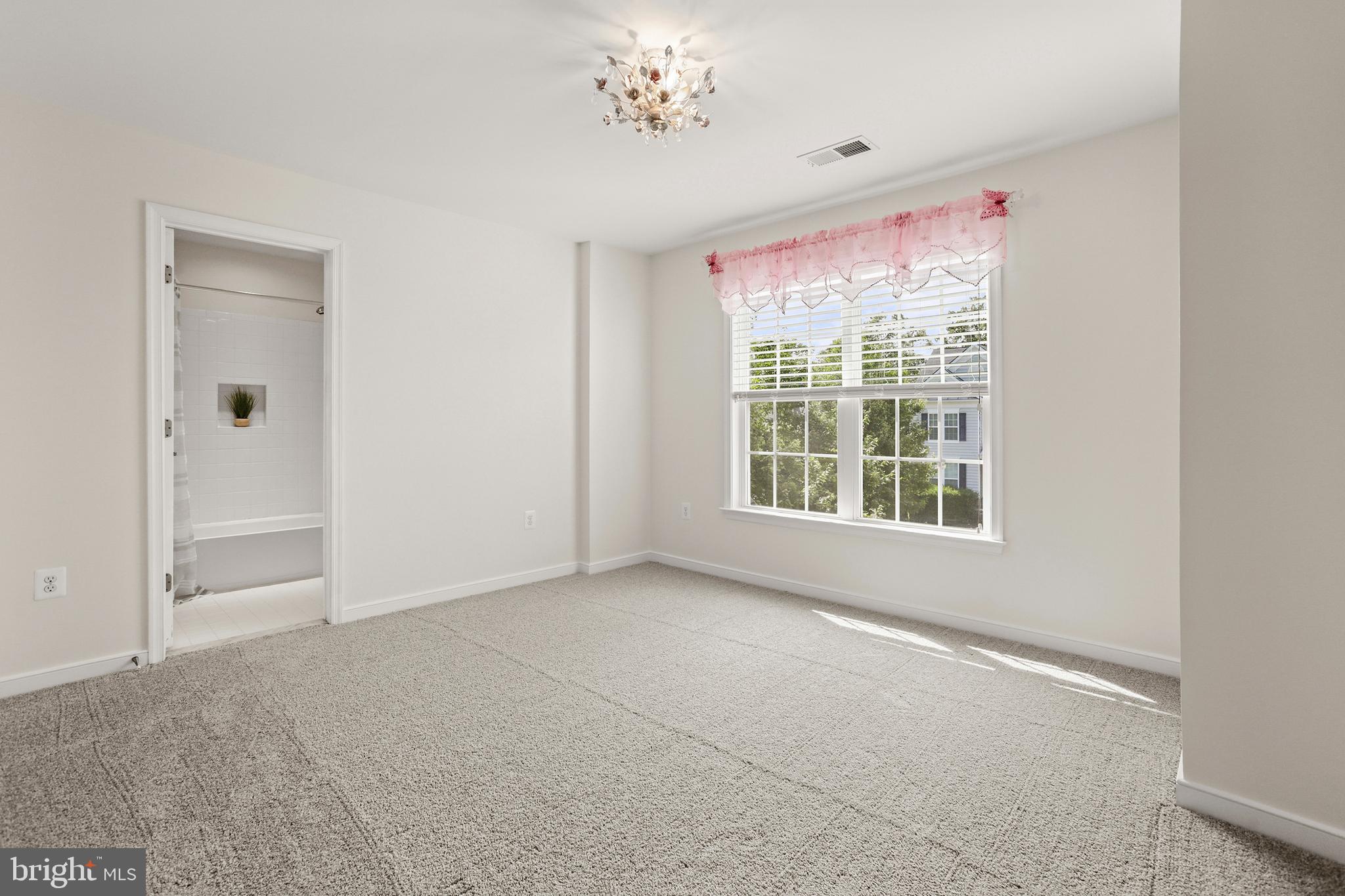 COLONIAL FORGE - Residential