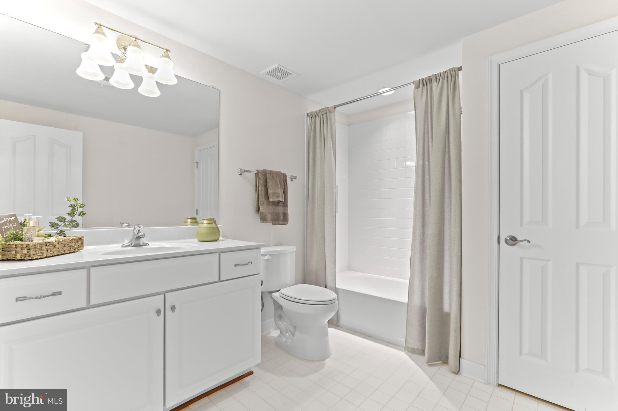 COLONIAL FORGE - Residential