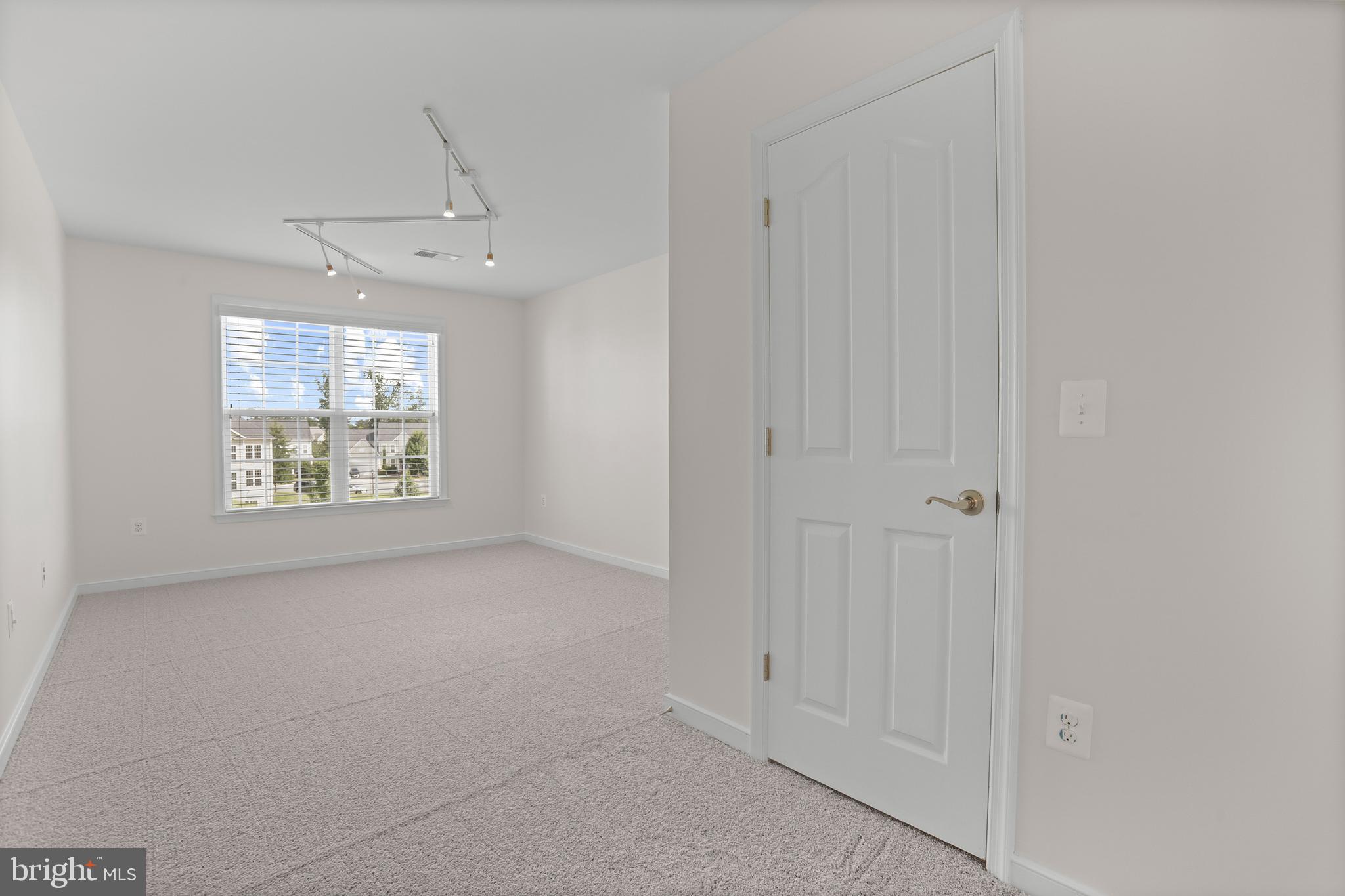 COLONIAL FORGE - Residential