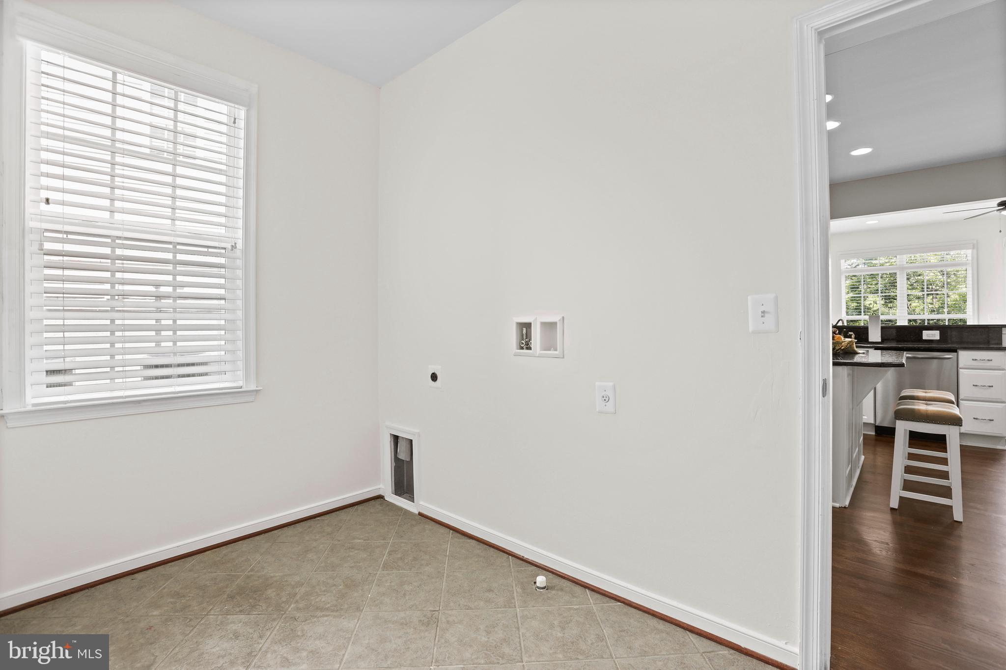 COLONIAL FORGE - Residential