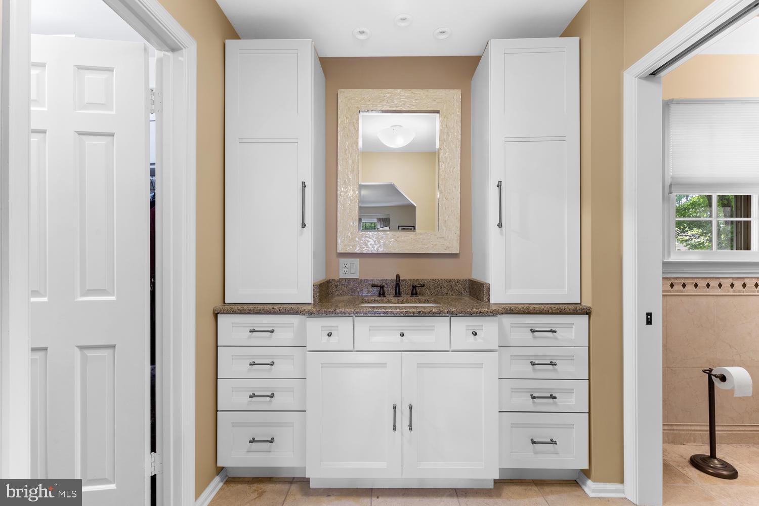 NORBECK ESTATES - Residential