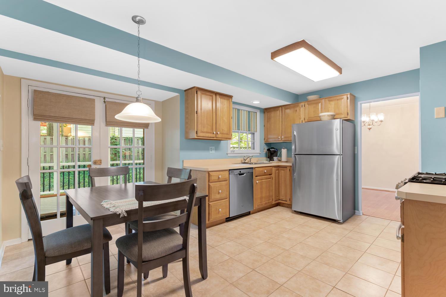 NORBECK ESTATES - Residential