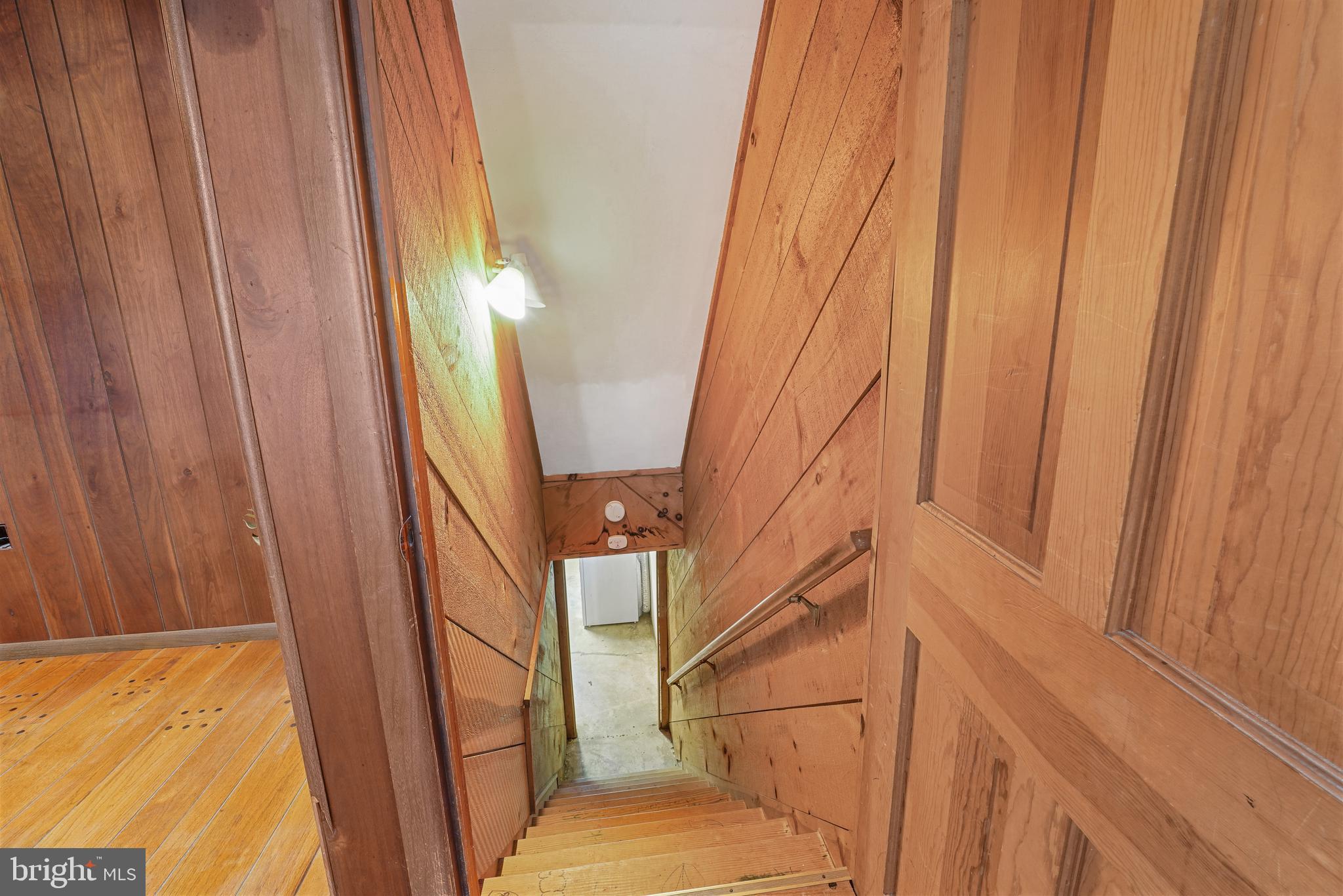 SUMMIT POINT - Residential