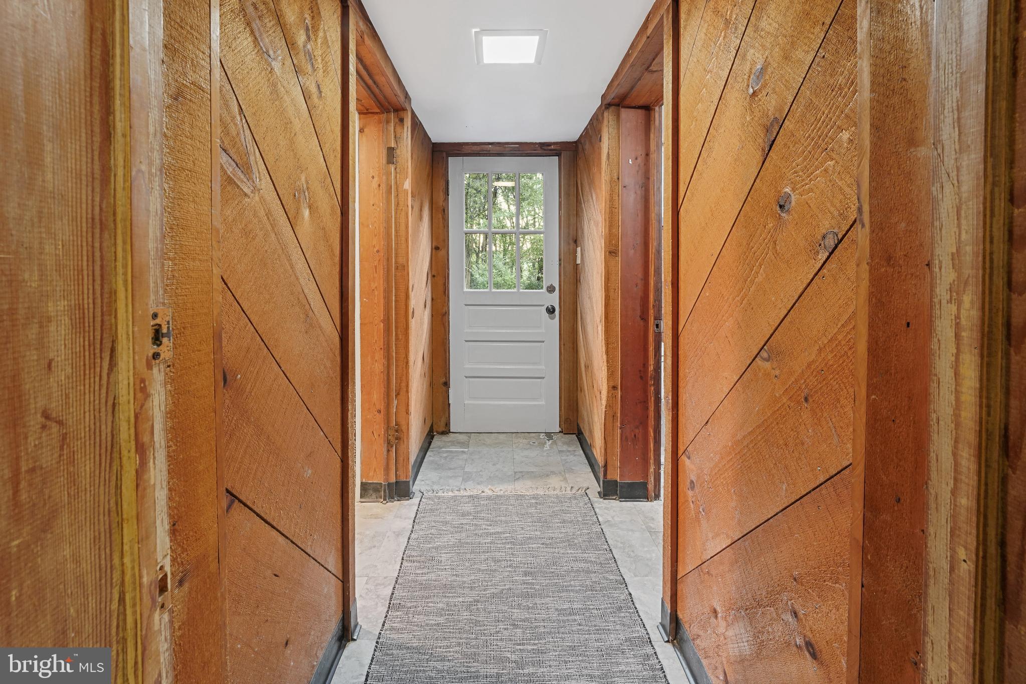 SUMMIT POINT - Residential