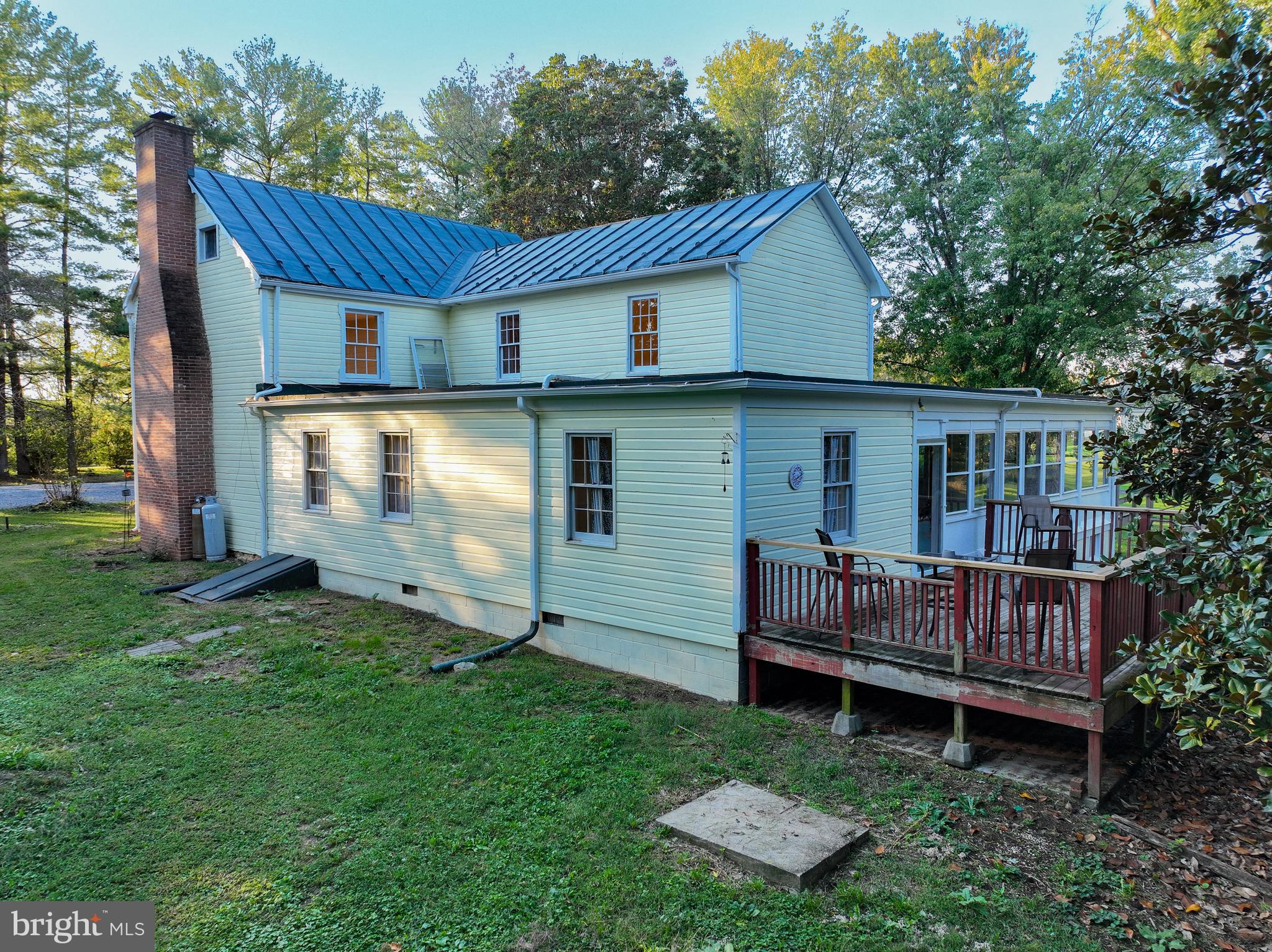 SUMMIT POINT - Residential