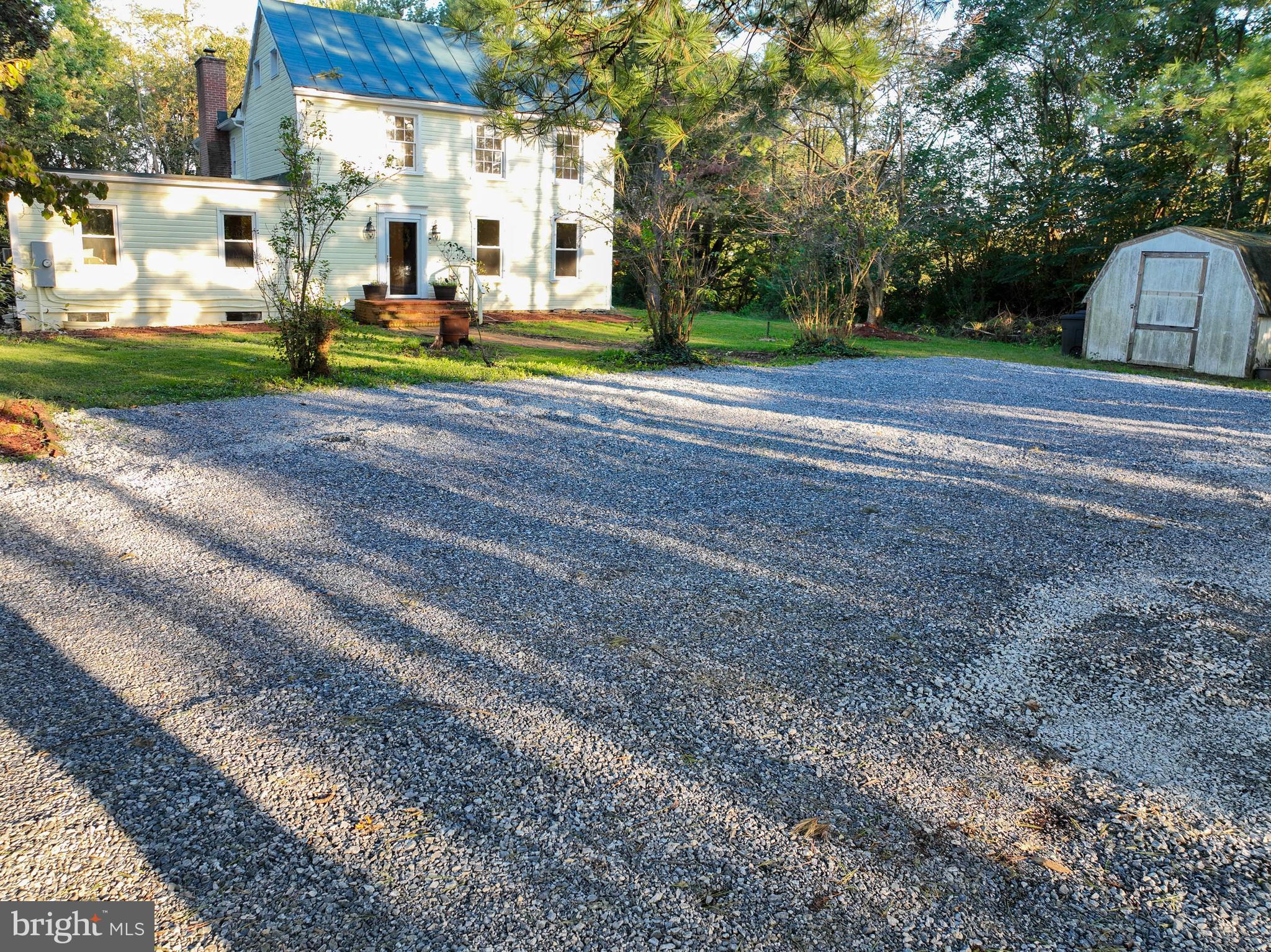 SUMMIT POINT - Residential