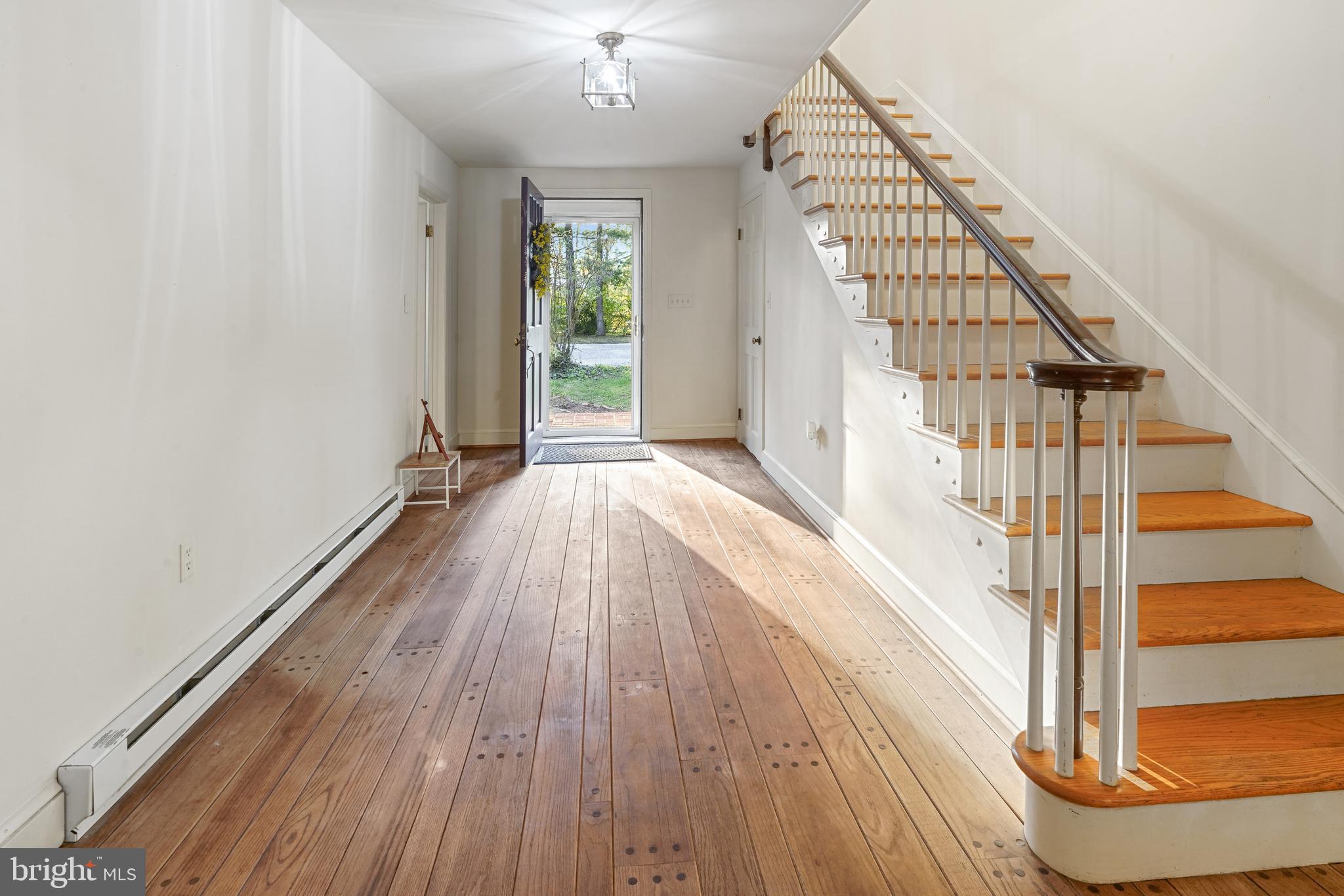 SUMMIT POINT - Residential