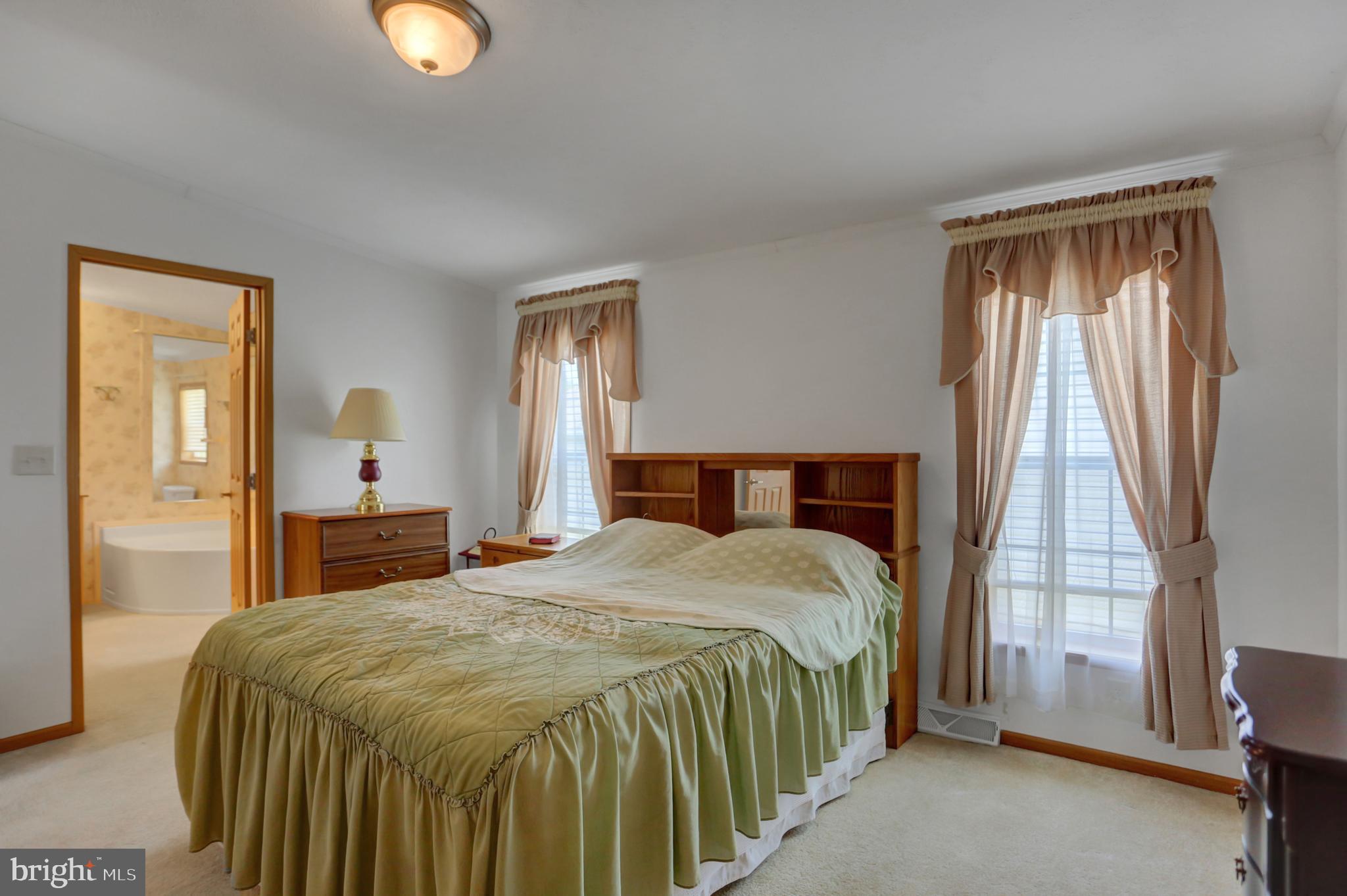 SHIPPENSBURG VILLAGE - Residential