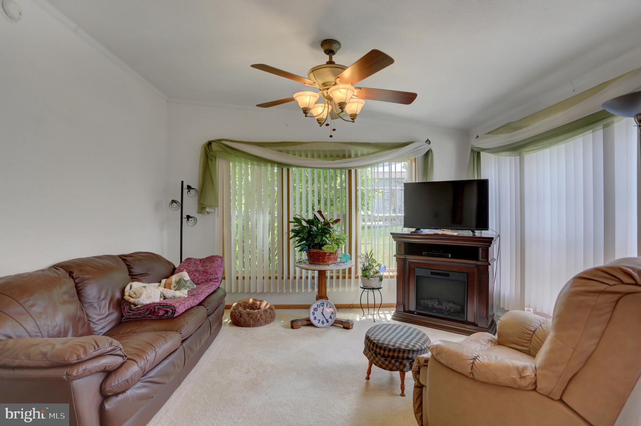 SHIPPENSBURG VILLAGE - Residential