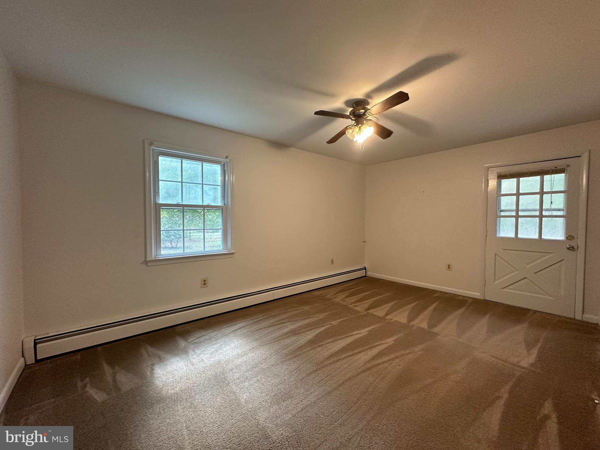 FERRY LANDING WOODS - Residential Lease