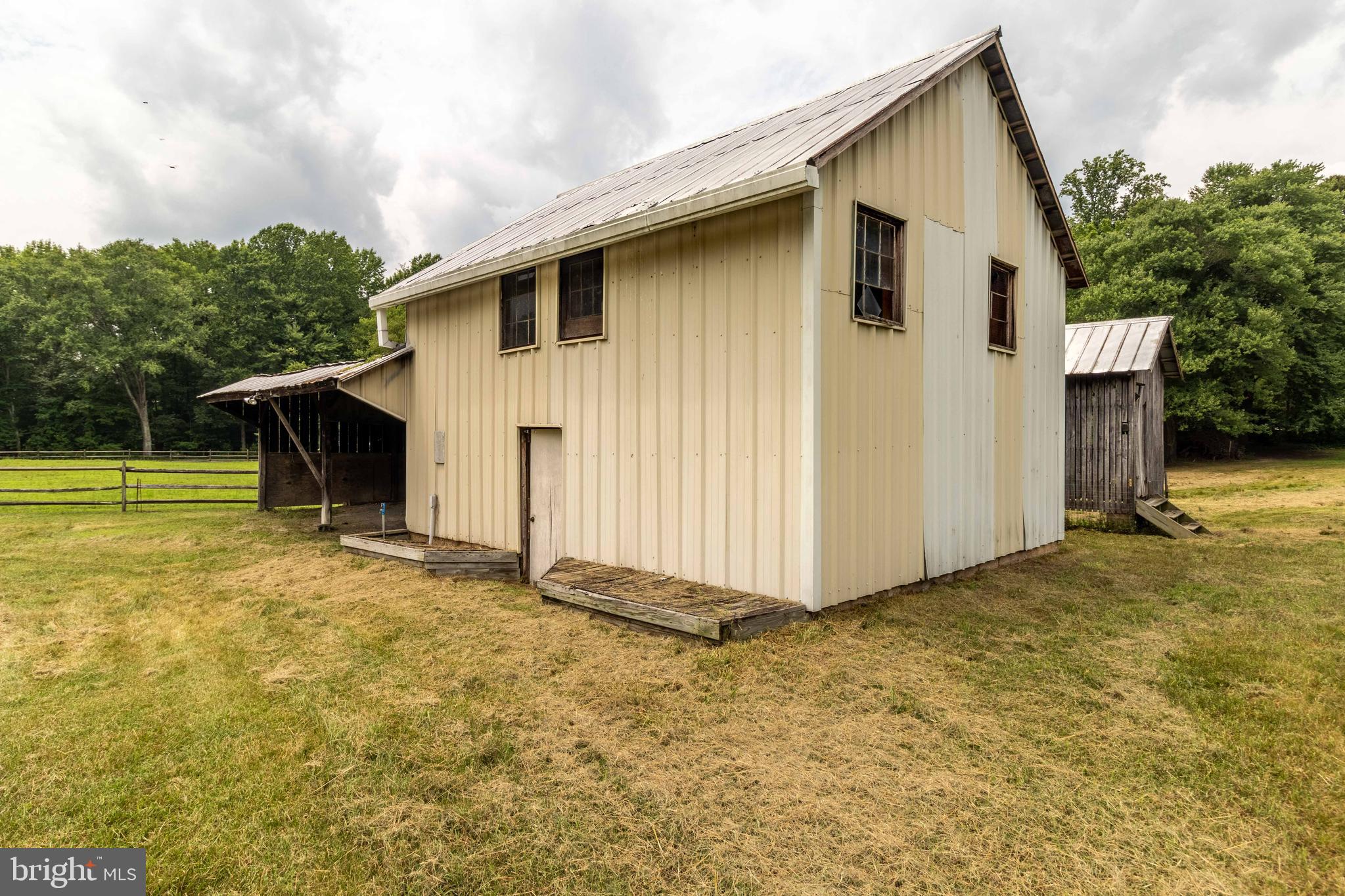 REGULARS - Residential