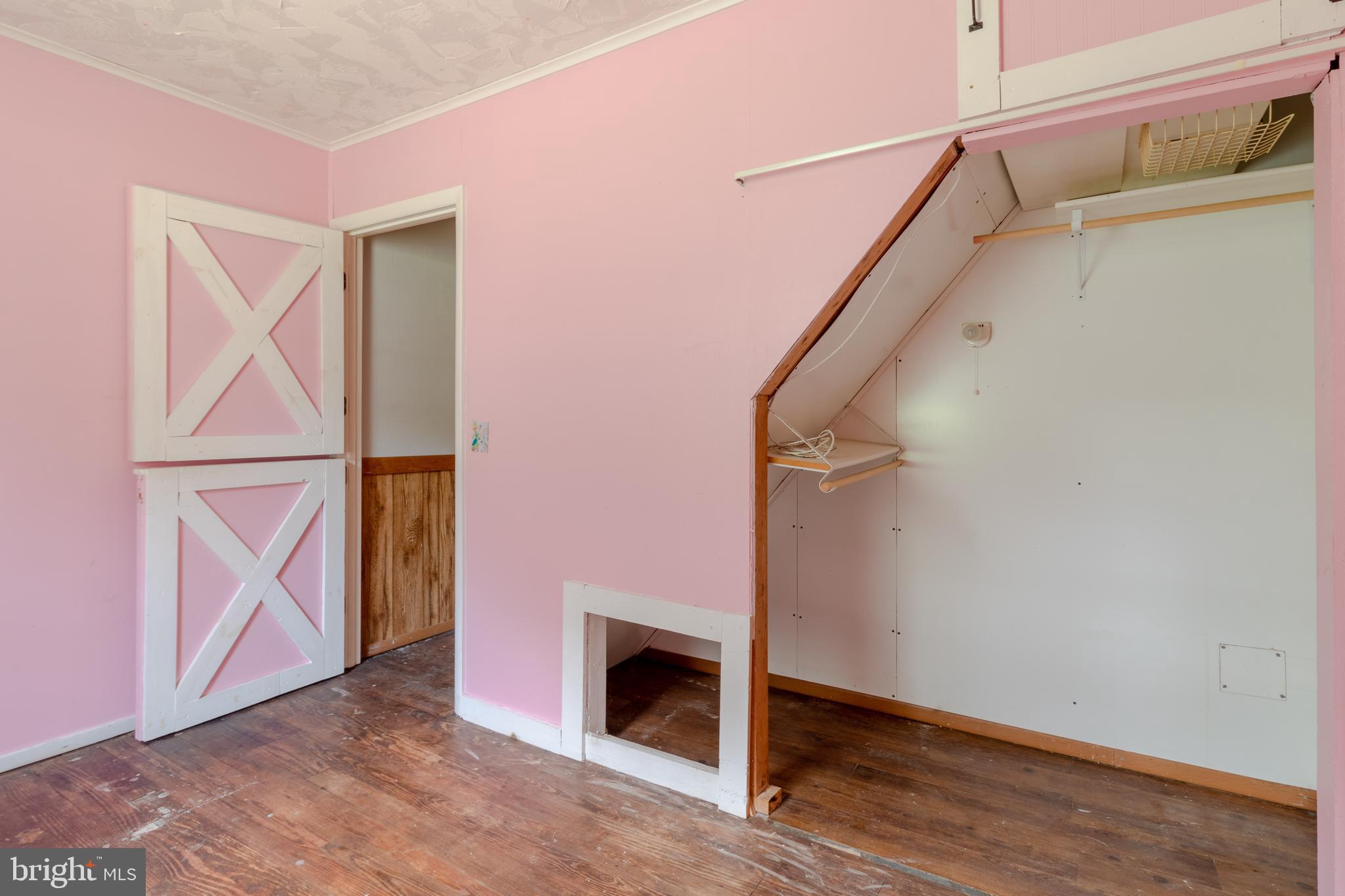 REGULARS - Residential