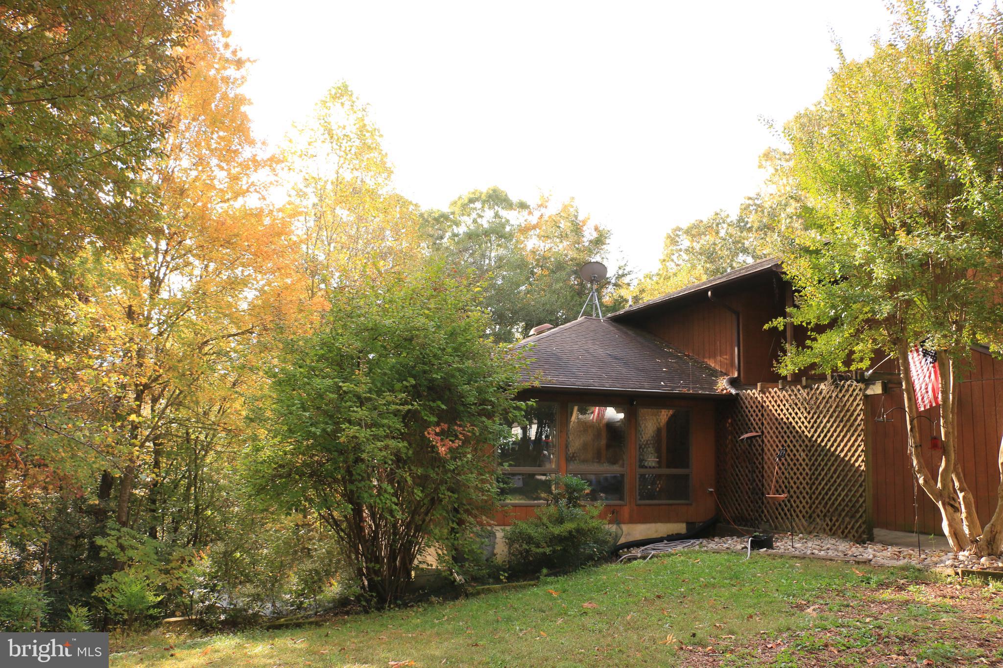 BROWNS MANOR - Residential