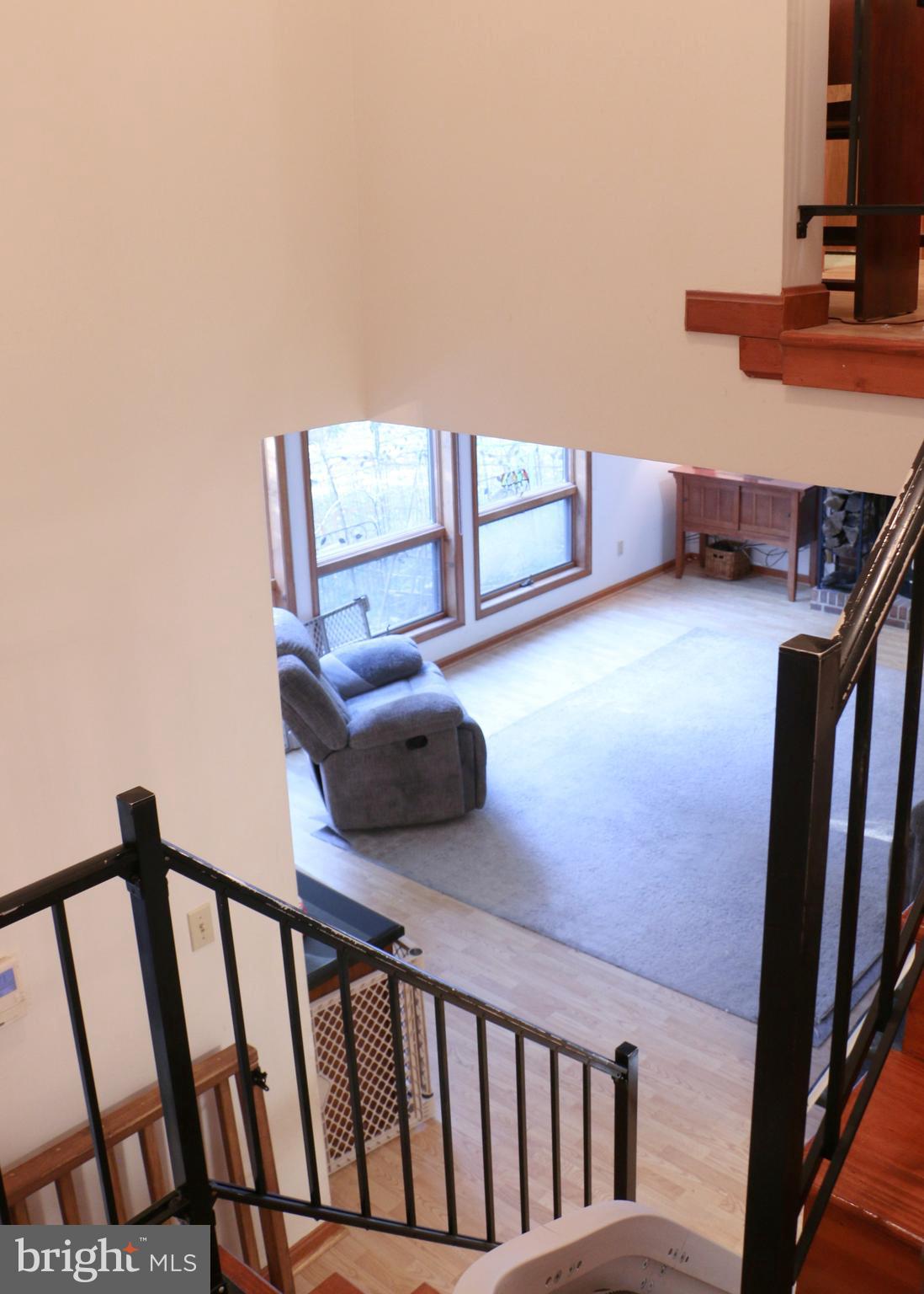 BROWNS MANOR - Residential