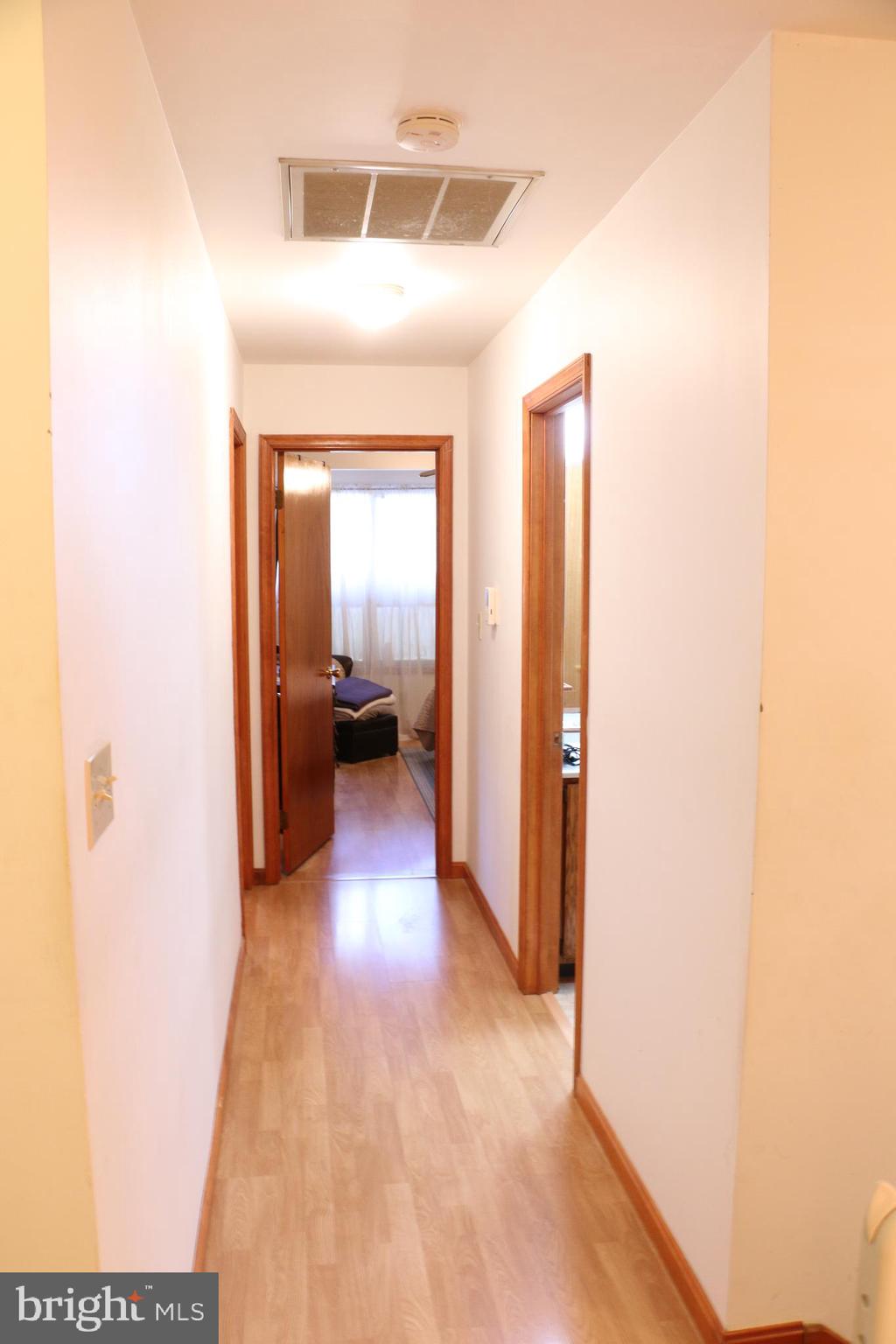 BROWNS MANOR - Residential