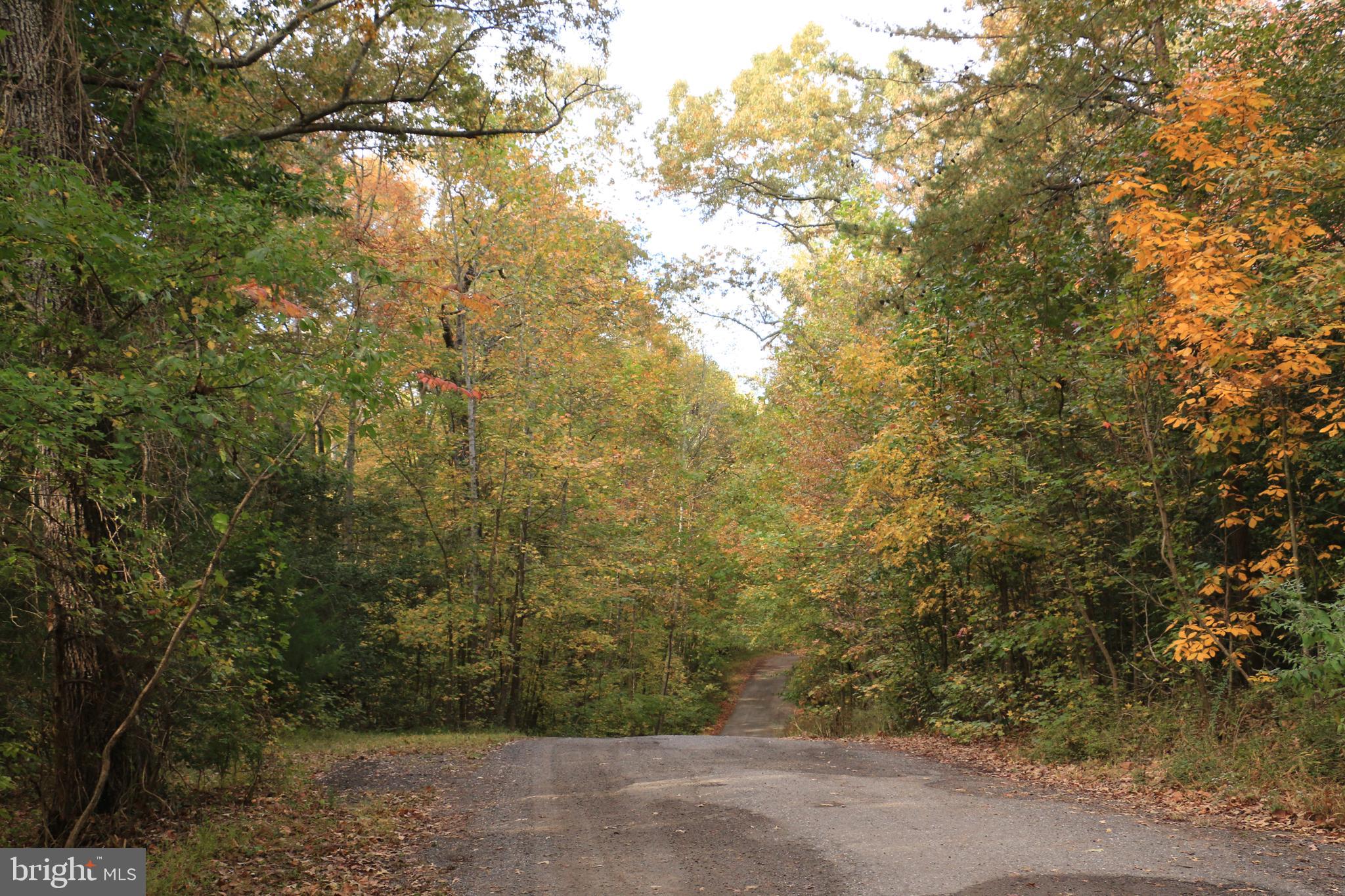 BROWNS MANOR - Residential