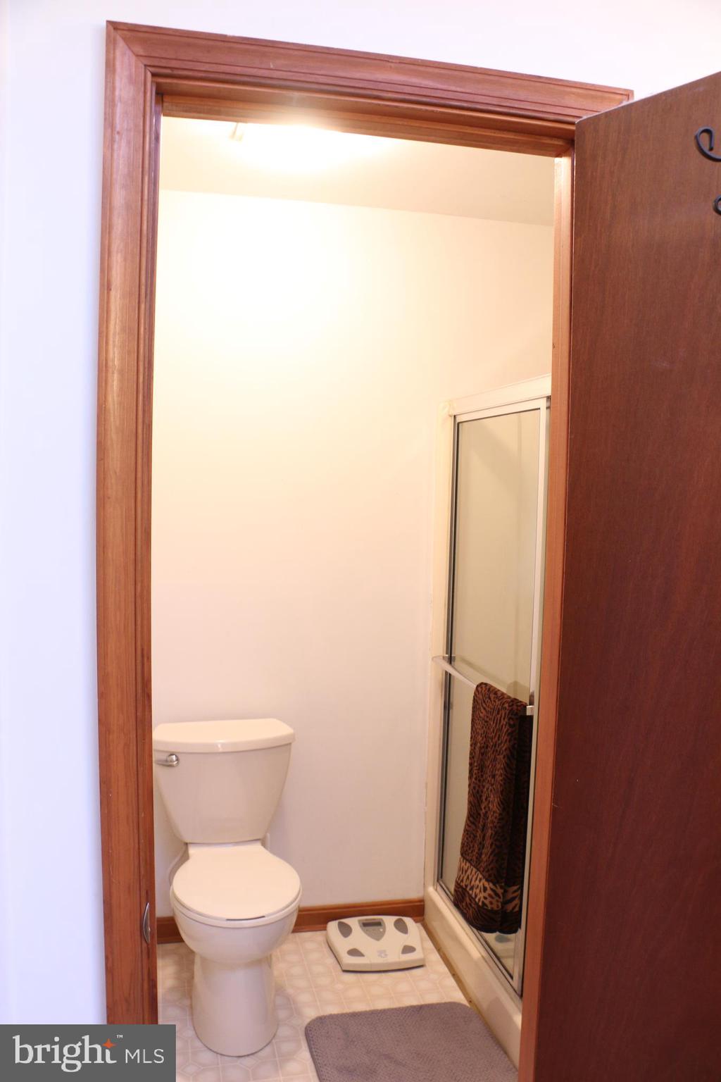 BROWNS MANOR - Residential