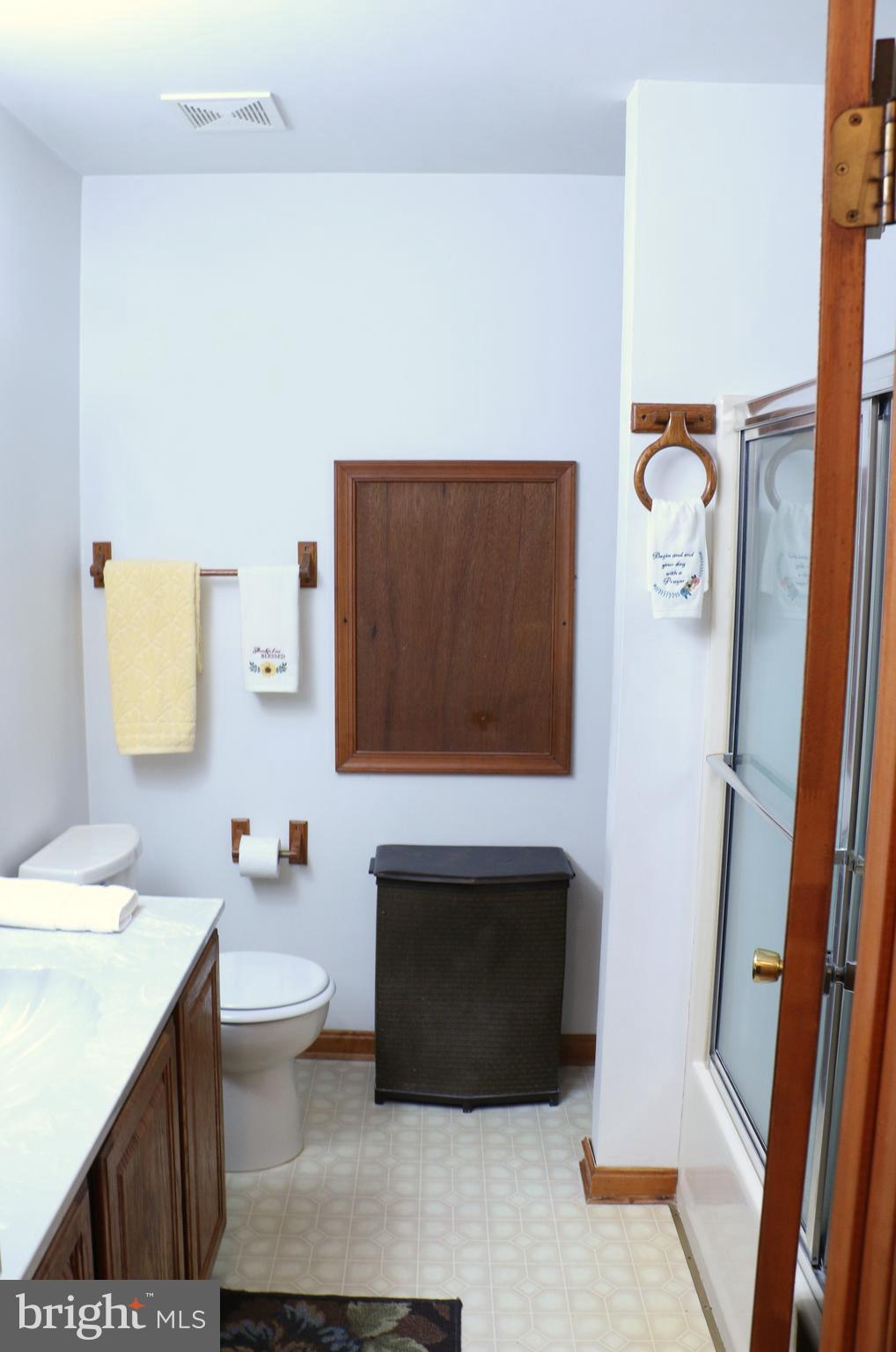 BROWNS MANOR - Residential