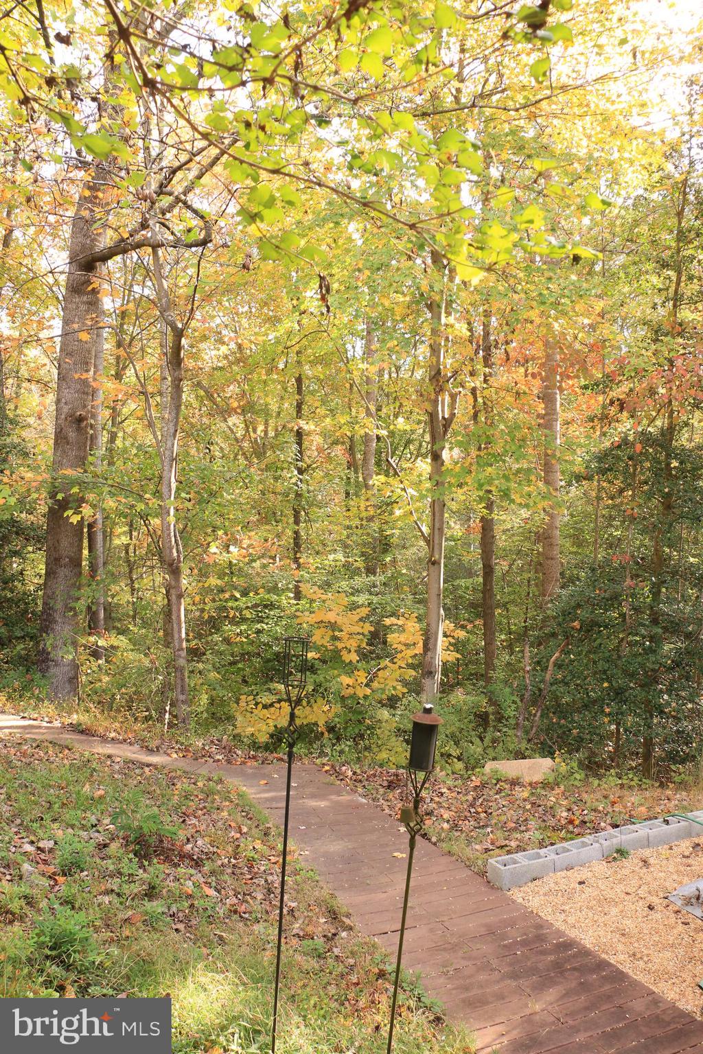 BROWNS MANOR - Residential