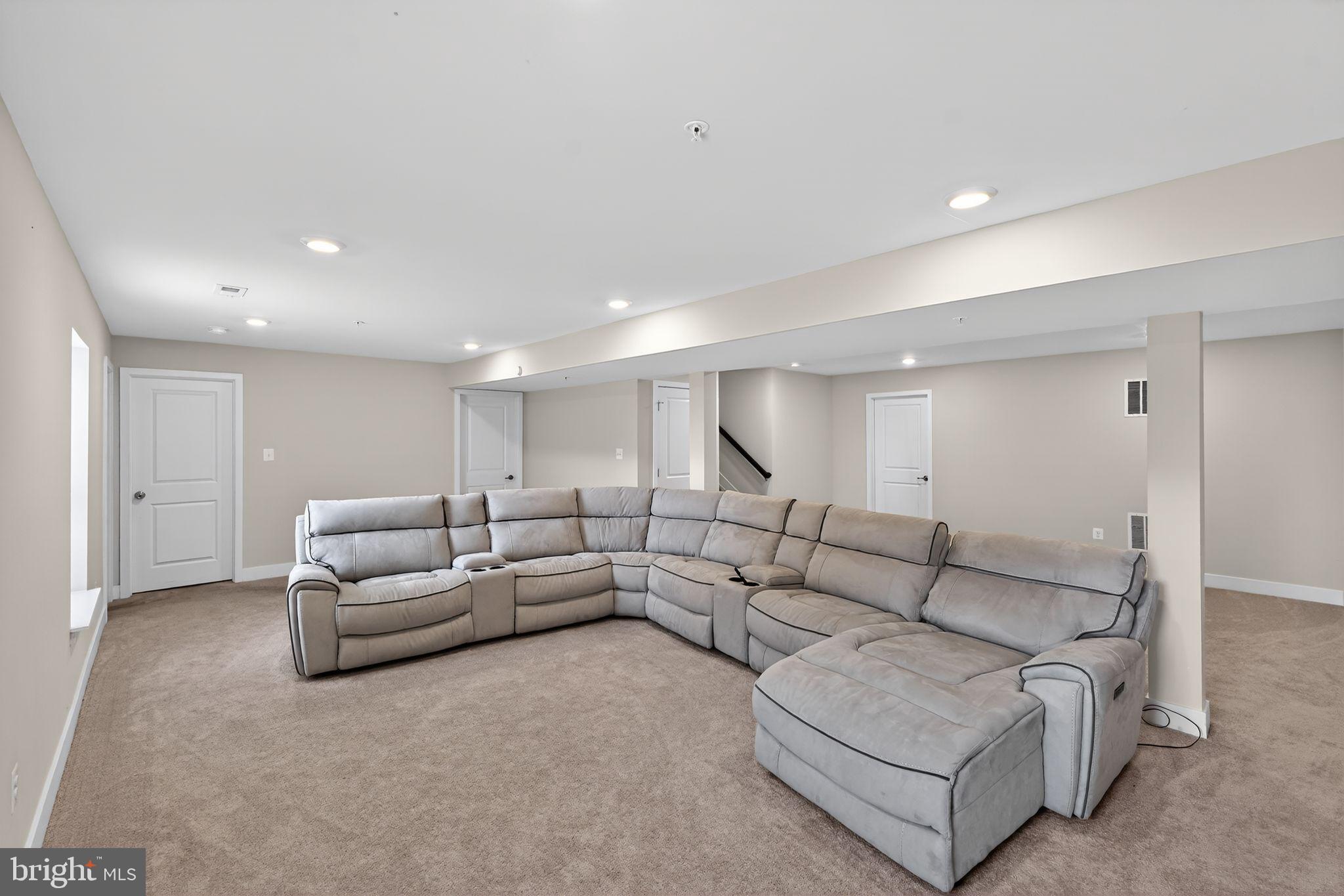 11451 OSCAR WILDE CT