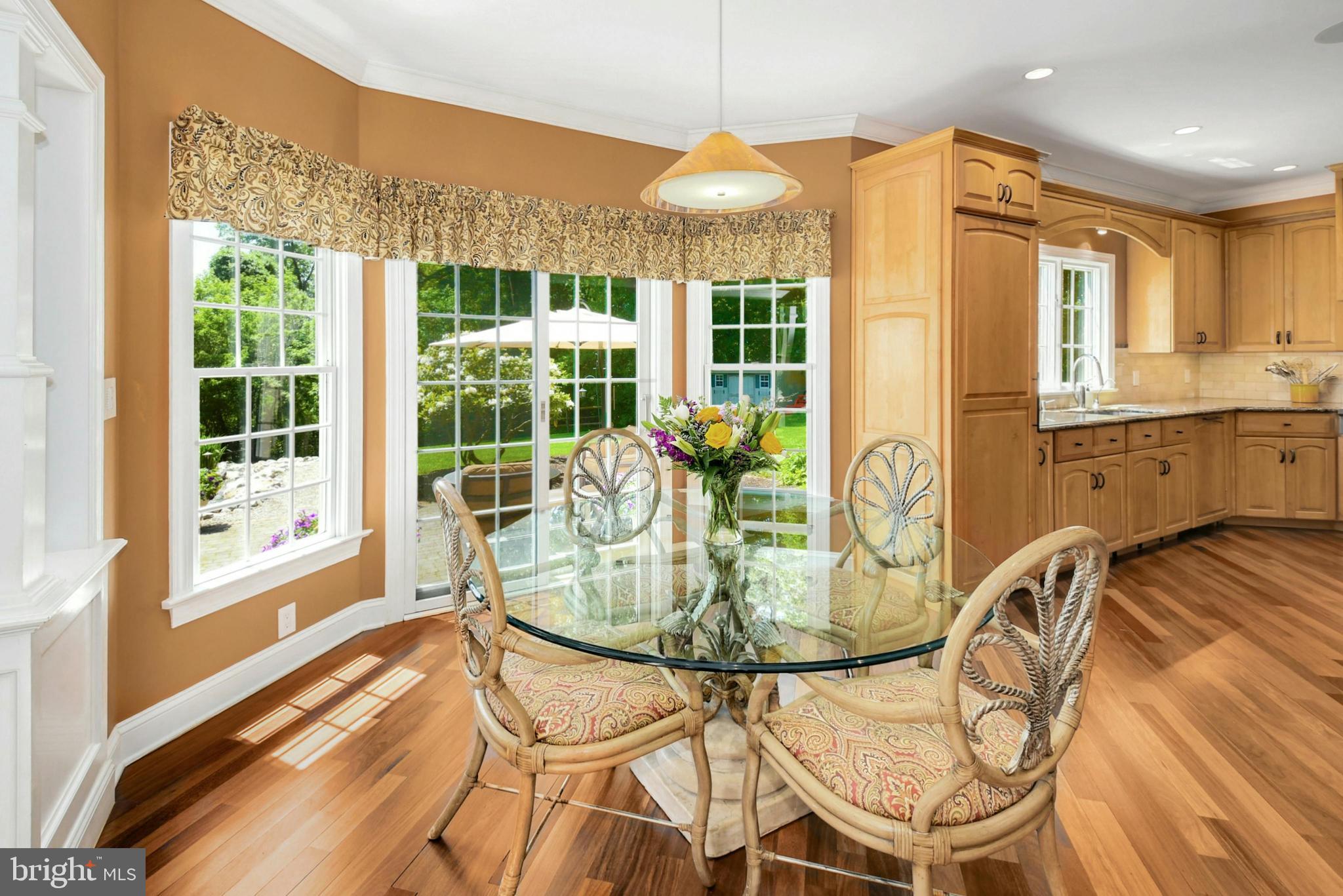 COUNTRY INN ESTATES - Residential