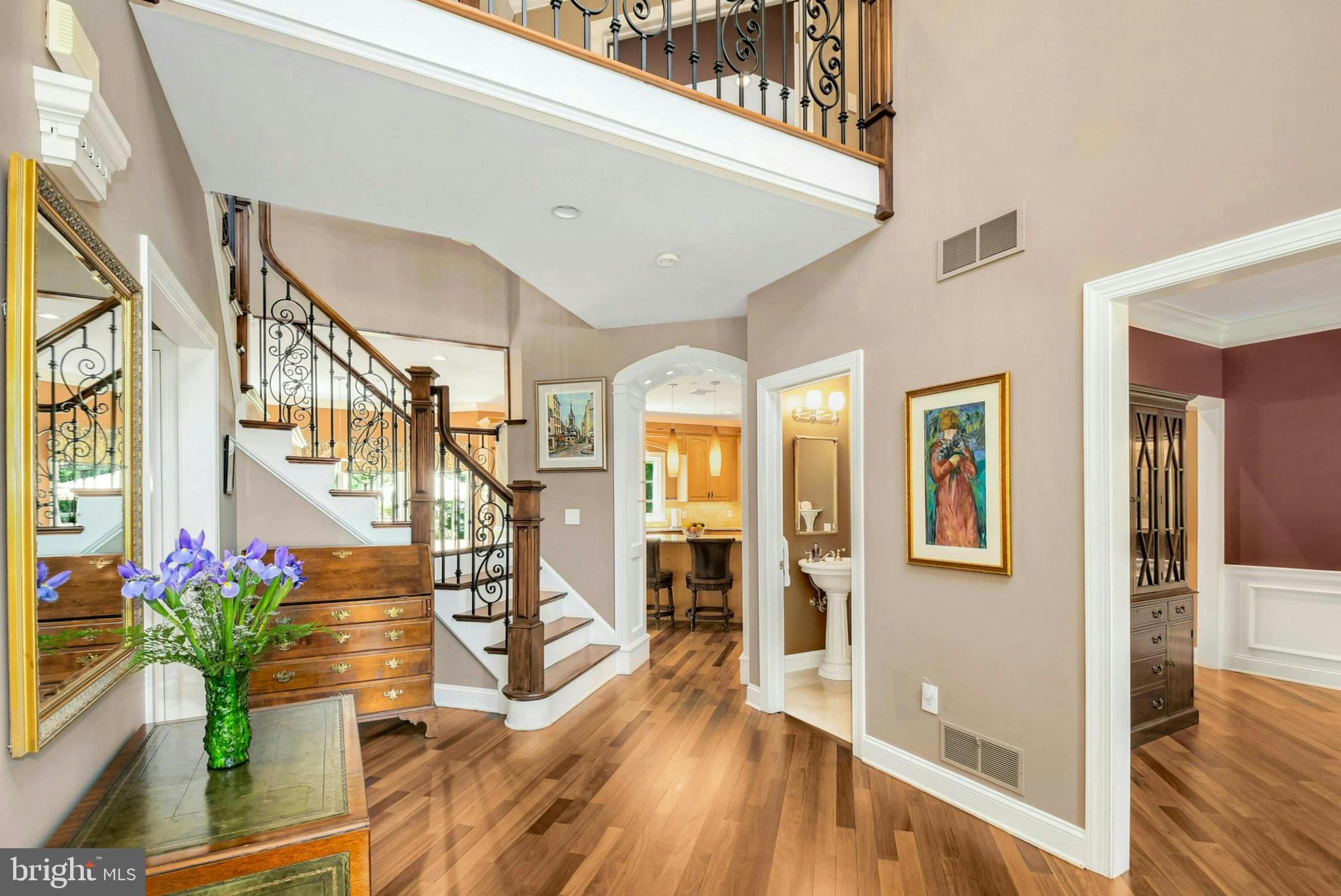 COUNTRY INN ESTATES - Residential