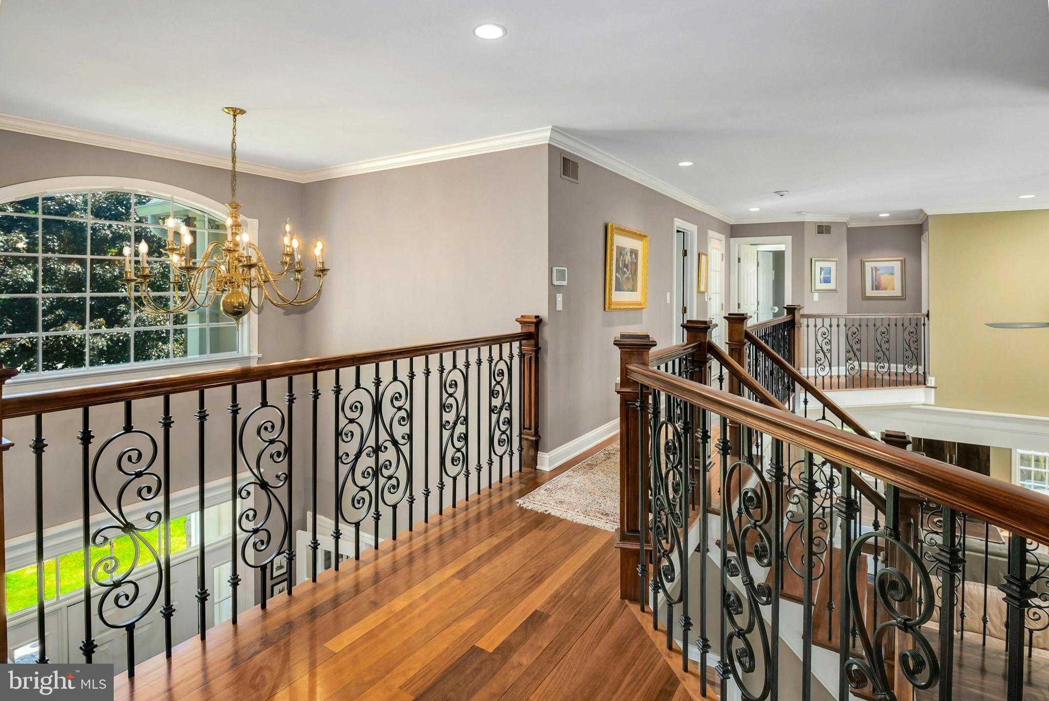 COUNTRY INN ESTATES - Residential