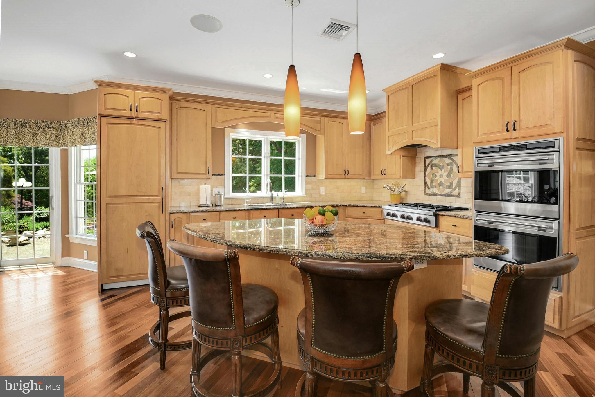 COUNTRY INN ESTATES - Residential