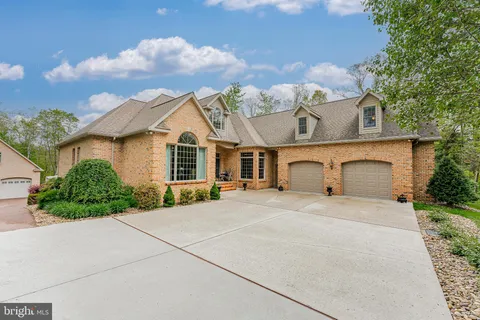 1001 Sutter Lane, Oakland, MD MLS: MDGA2008998