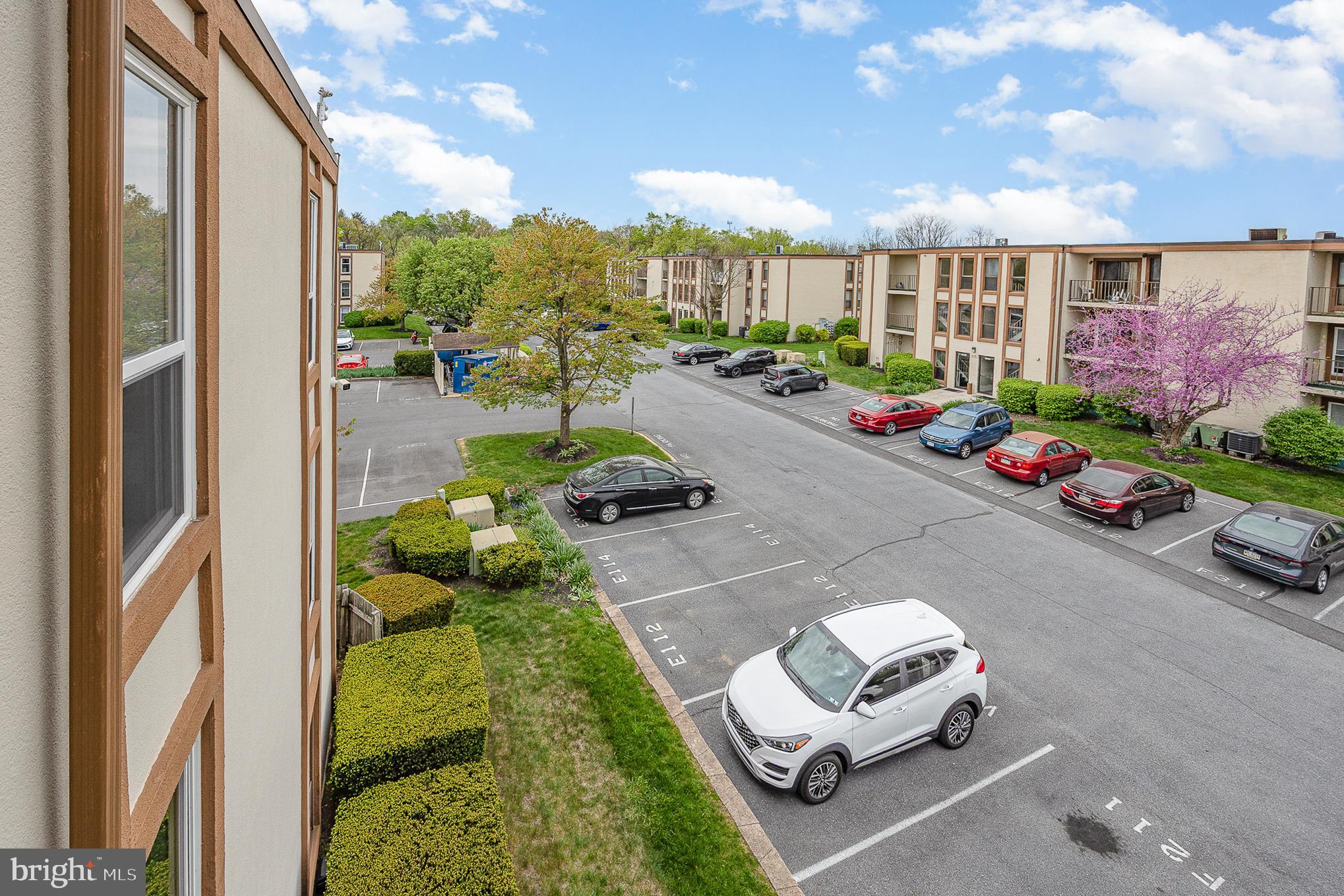 PHEASANT RUN - Residential