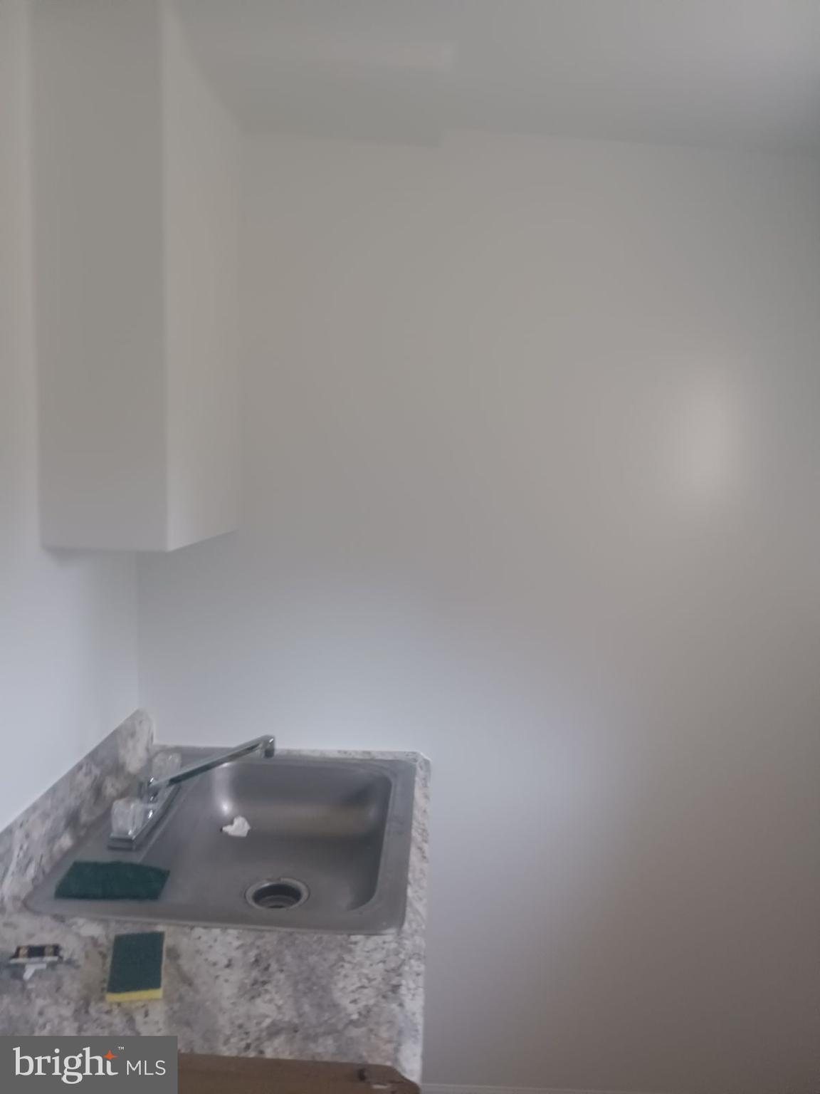 KENSINGTON - Residential