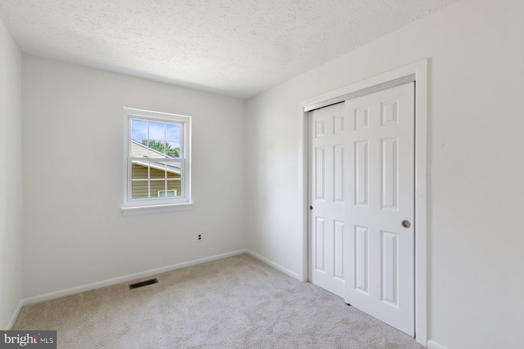 RIVIERA BEACH - Residential