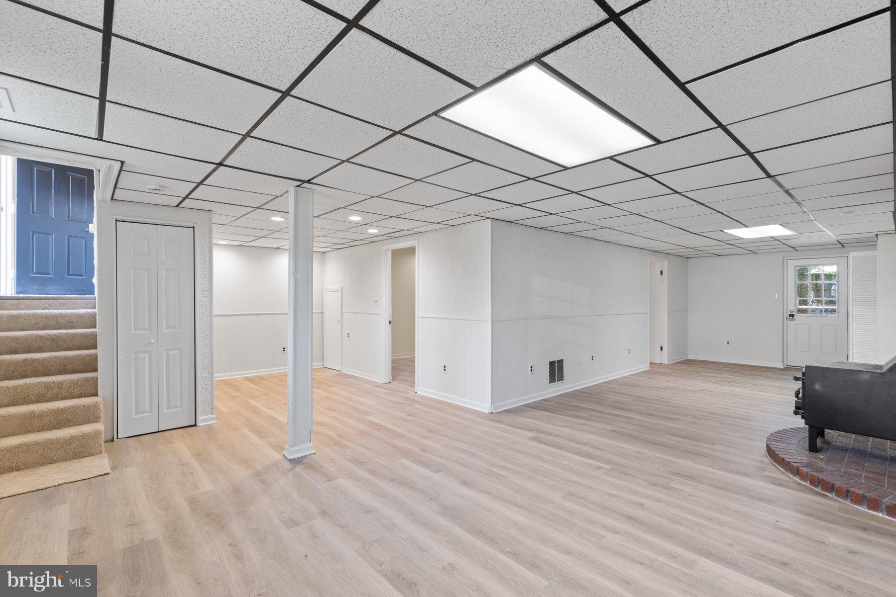 RIVIERA BEACH - Residential