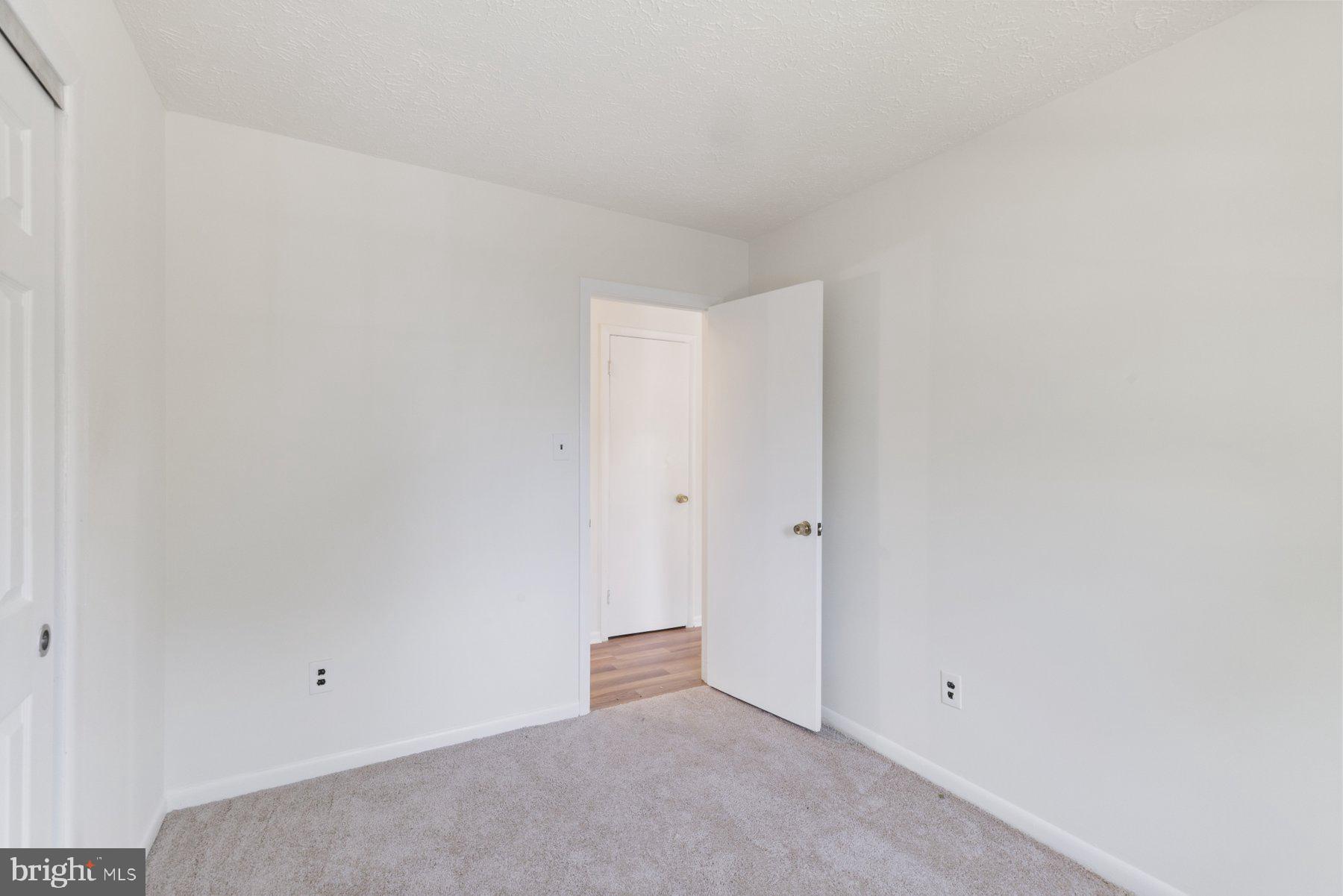 RIVIERA BEACH - Residential