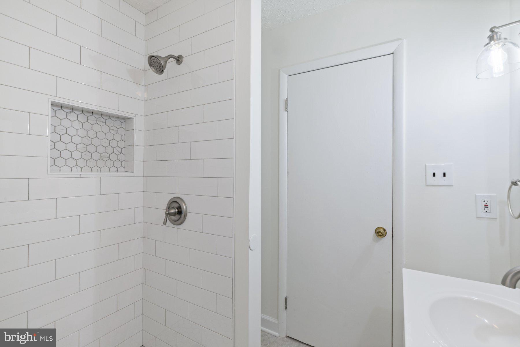 RIVIERA BEACH - Residential