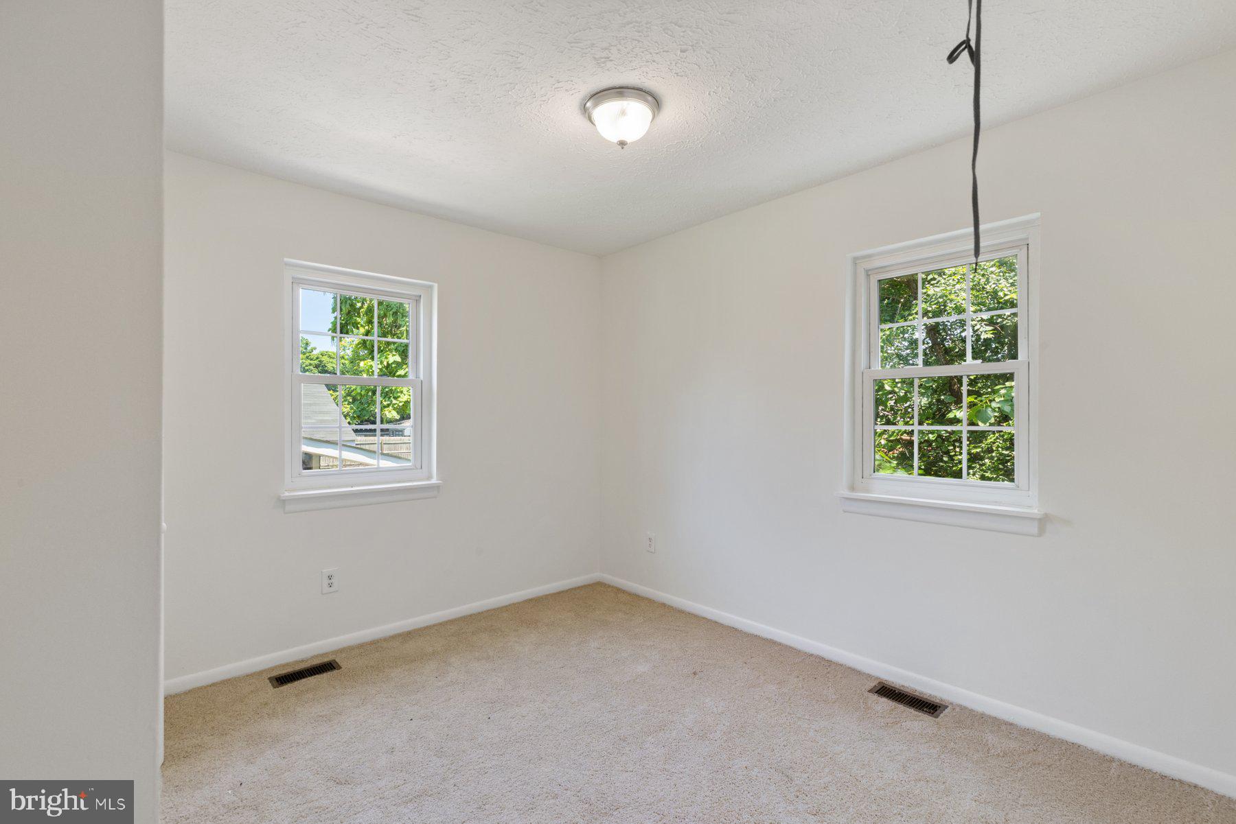 RIVIERA BEACH - Residential