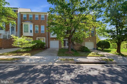 Photo of 11807 Limoux Place, WOODBRIDGE, VA 22192 (MLS # VAPW2116360)