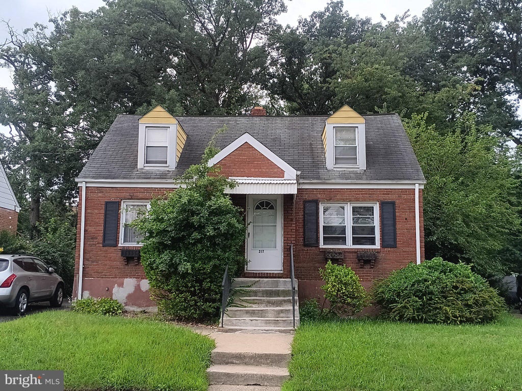 Photo of 217 Oliver Avenue, TRENTON, NJ 08618 (MLS # NJME2082712)
