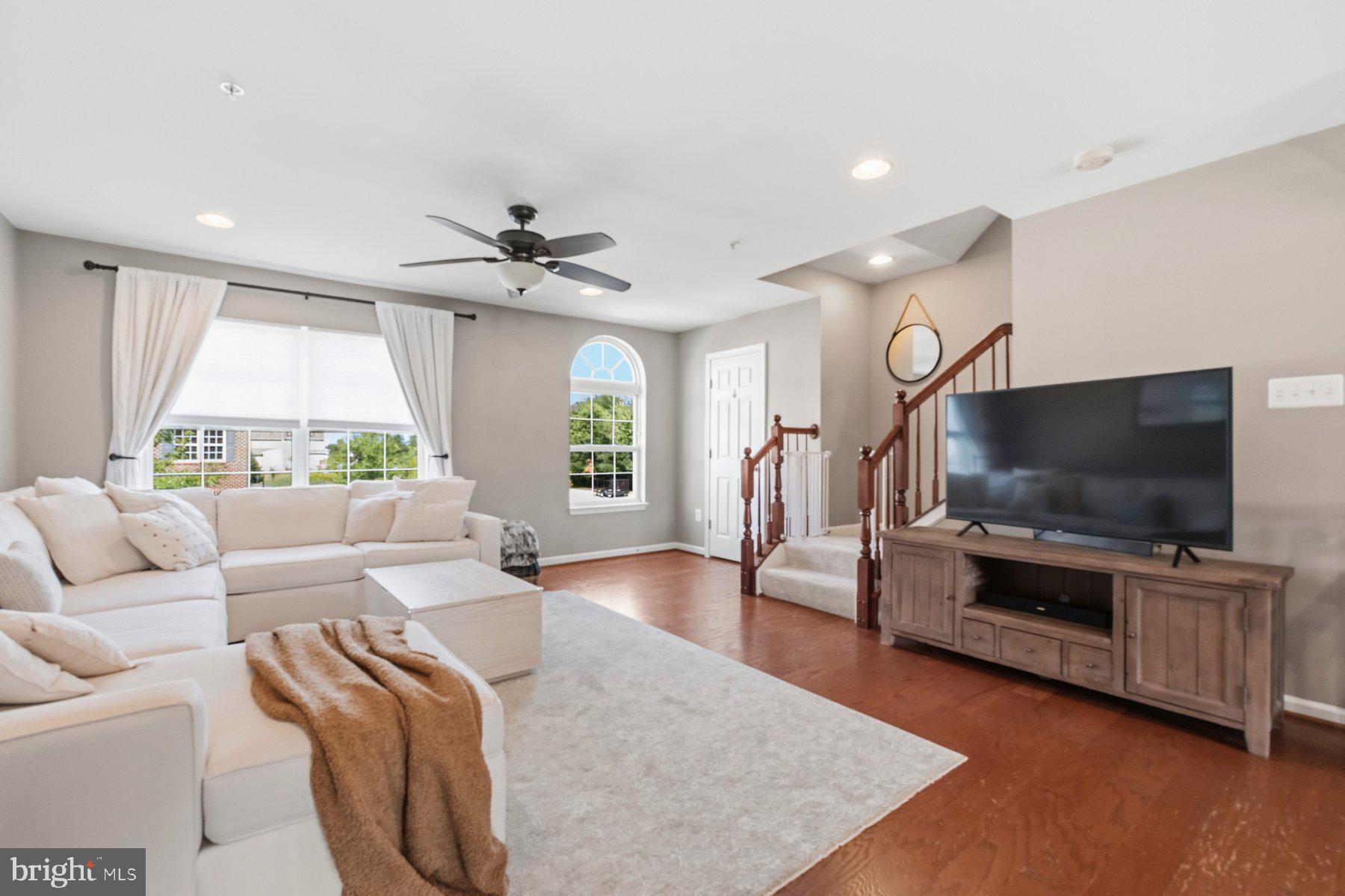 8532 STANSBURY LAKE DRIVE